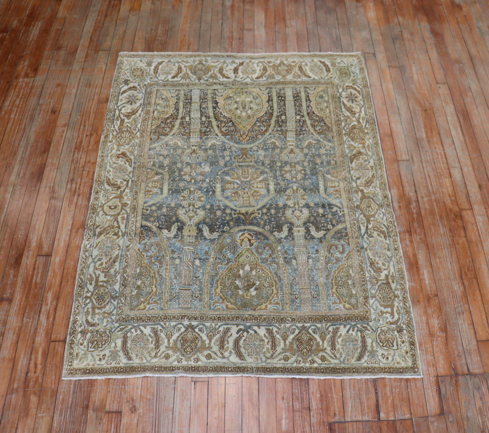 An appealing early 20th century Persian Senneh city weave rug with a captivating large-scale design in green and brown.

Size: 4'2