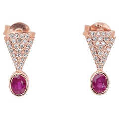 Captivantes boucles d'oreilles pendantes de style Art déco en rubis 0,82 carat et diamants 