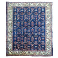 Bezaubernder marineblauer persischer Sarouk-Ferehan-Teppich in Sarouk