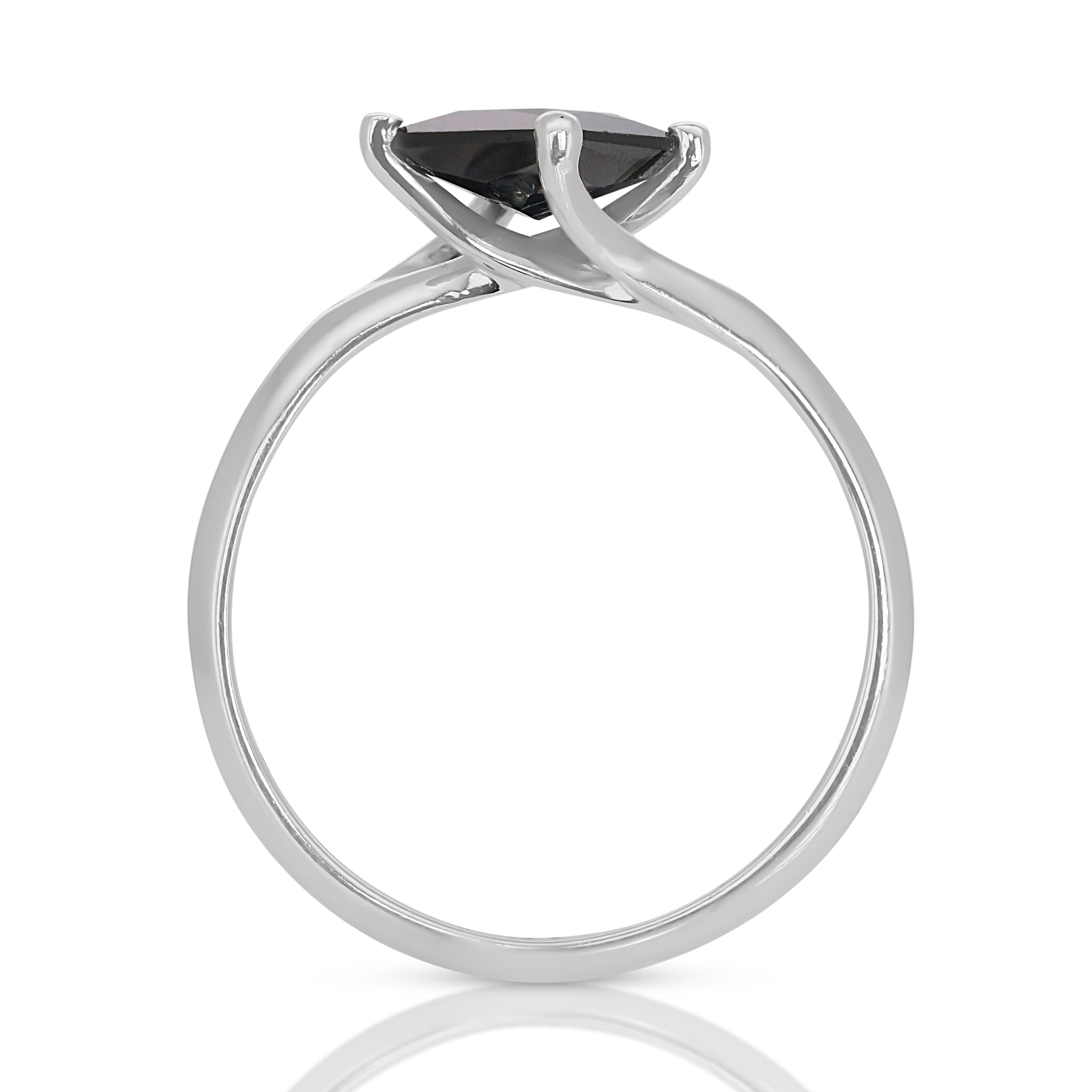 Fesselnder Solitärring mit Saphir im Prinzessinnenschliff aus 14 Karat Weißgold im Angebot 1