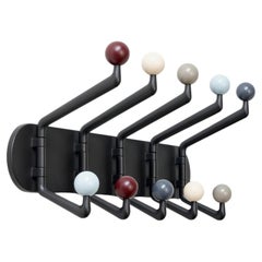 Capture SC76 Craphite 
Colour Knob Hanger de Space Copenhagen pour &tradition