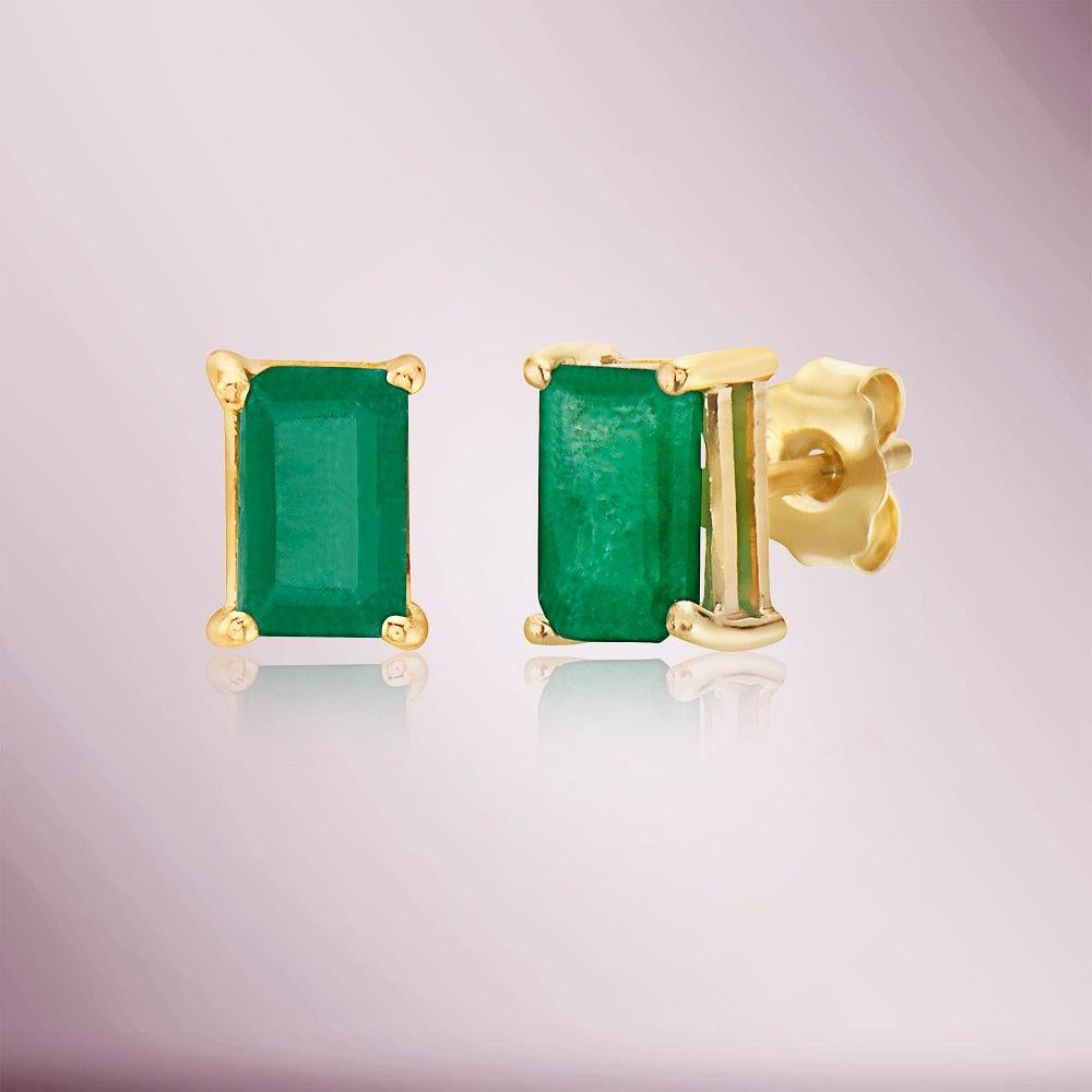 Modern Capucelli 14K Solid Gold '1.10 Ctw' Emerald Rectangular Shape Studs For Sale