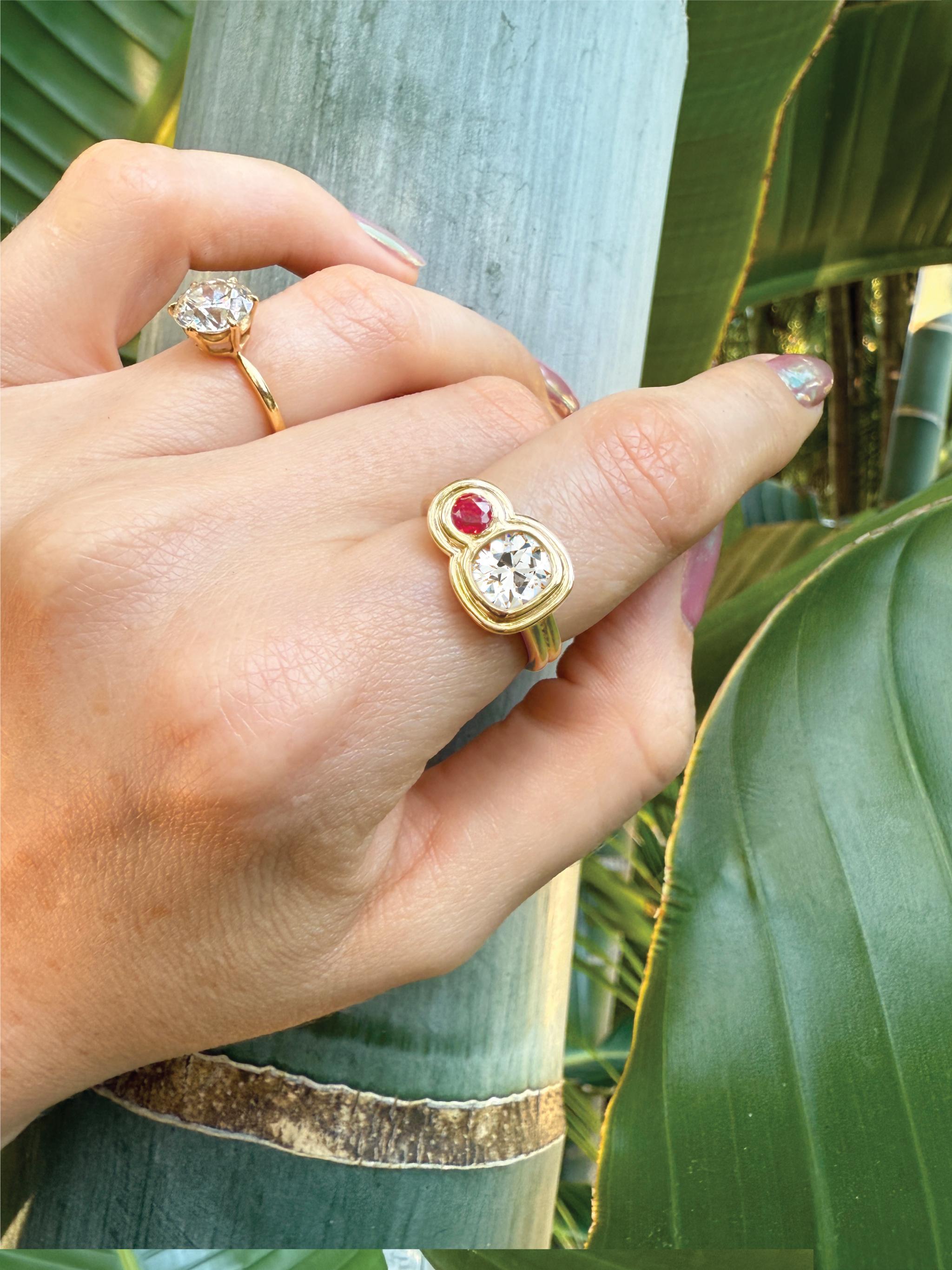 Modern Capulet Toi Et Moi Ring with 1.17 Carat Antique Cushion Cut Diamond  and .25 Car For Sale