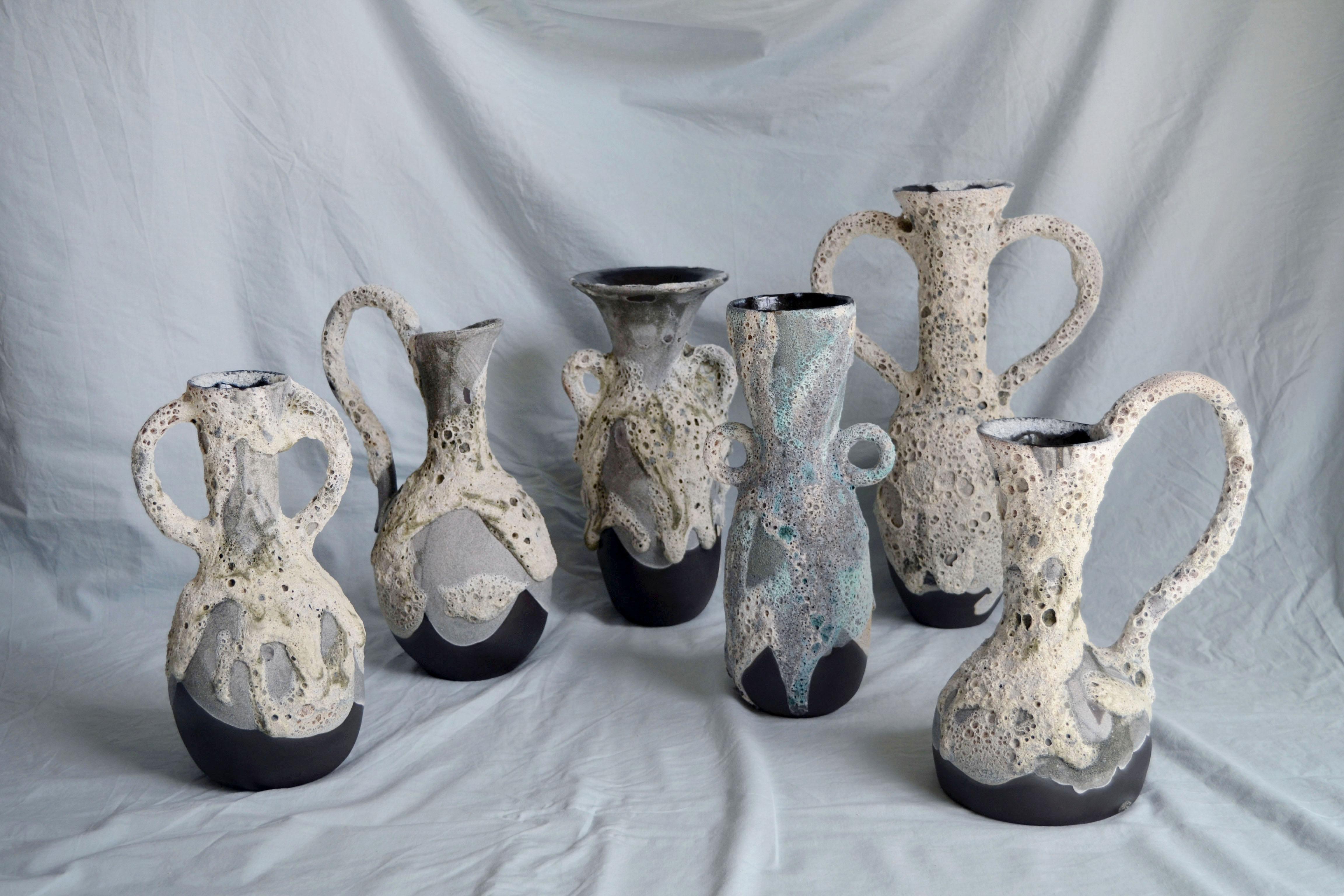 Karafe 3 Vase von Anna Karountzou (21. Jahrhundert und zeitgenössisch) im Angebot