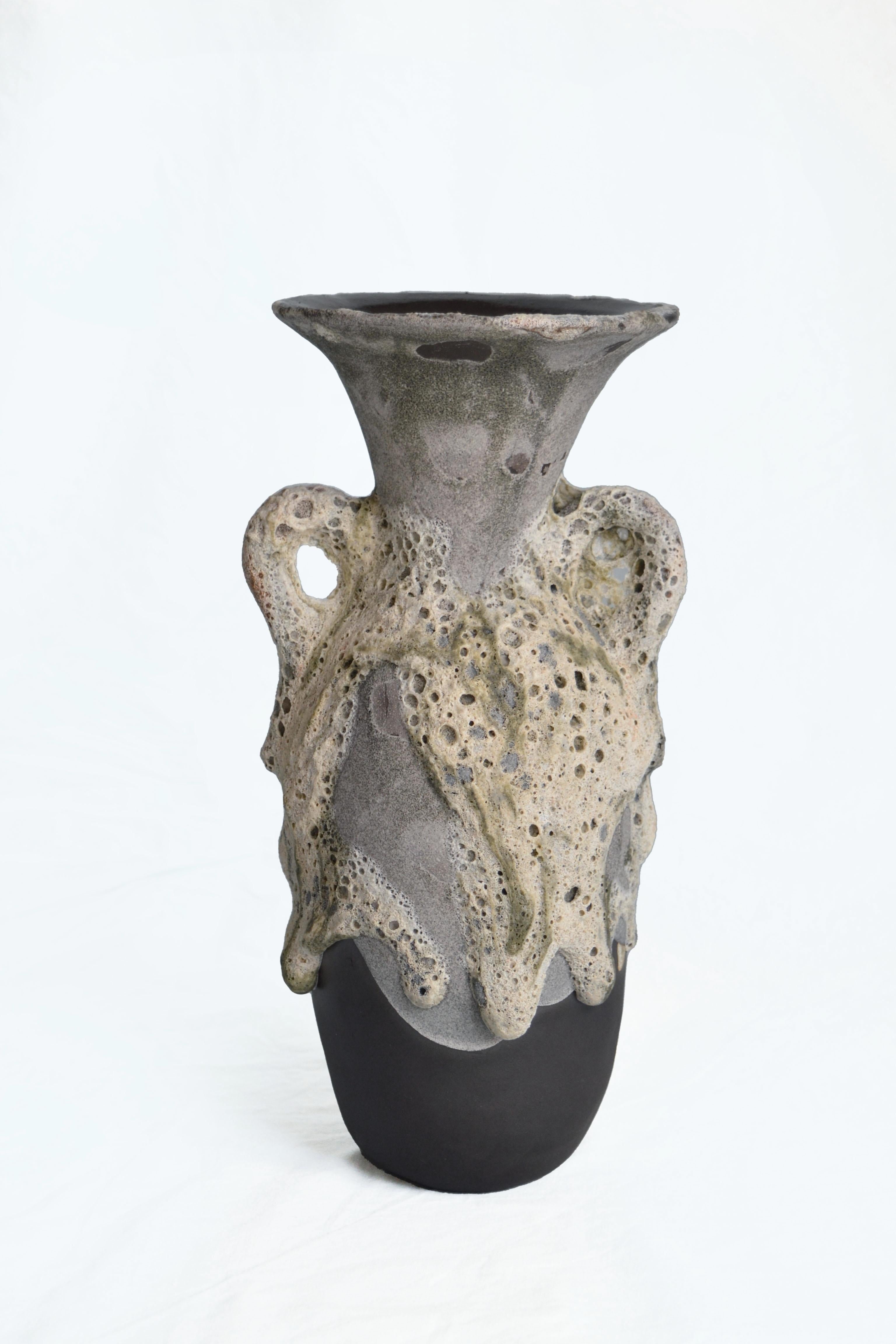 Karafe 7 Vase von Anna Karountzou (Griechisch) im Angebot