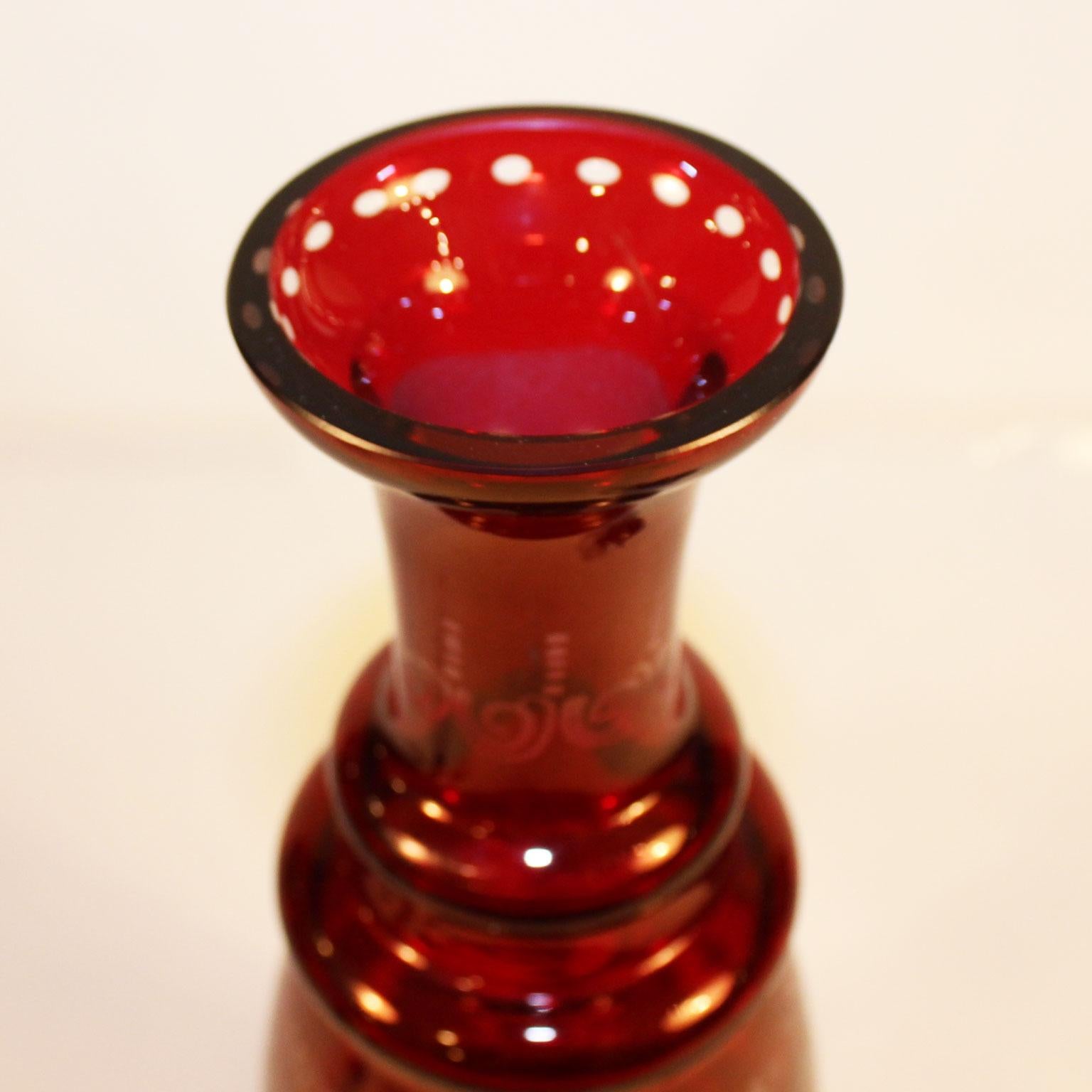 Engraved Carafe Made of Ground Ruby Glass with Four Glasses, circa 1890 For Sale