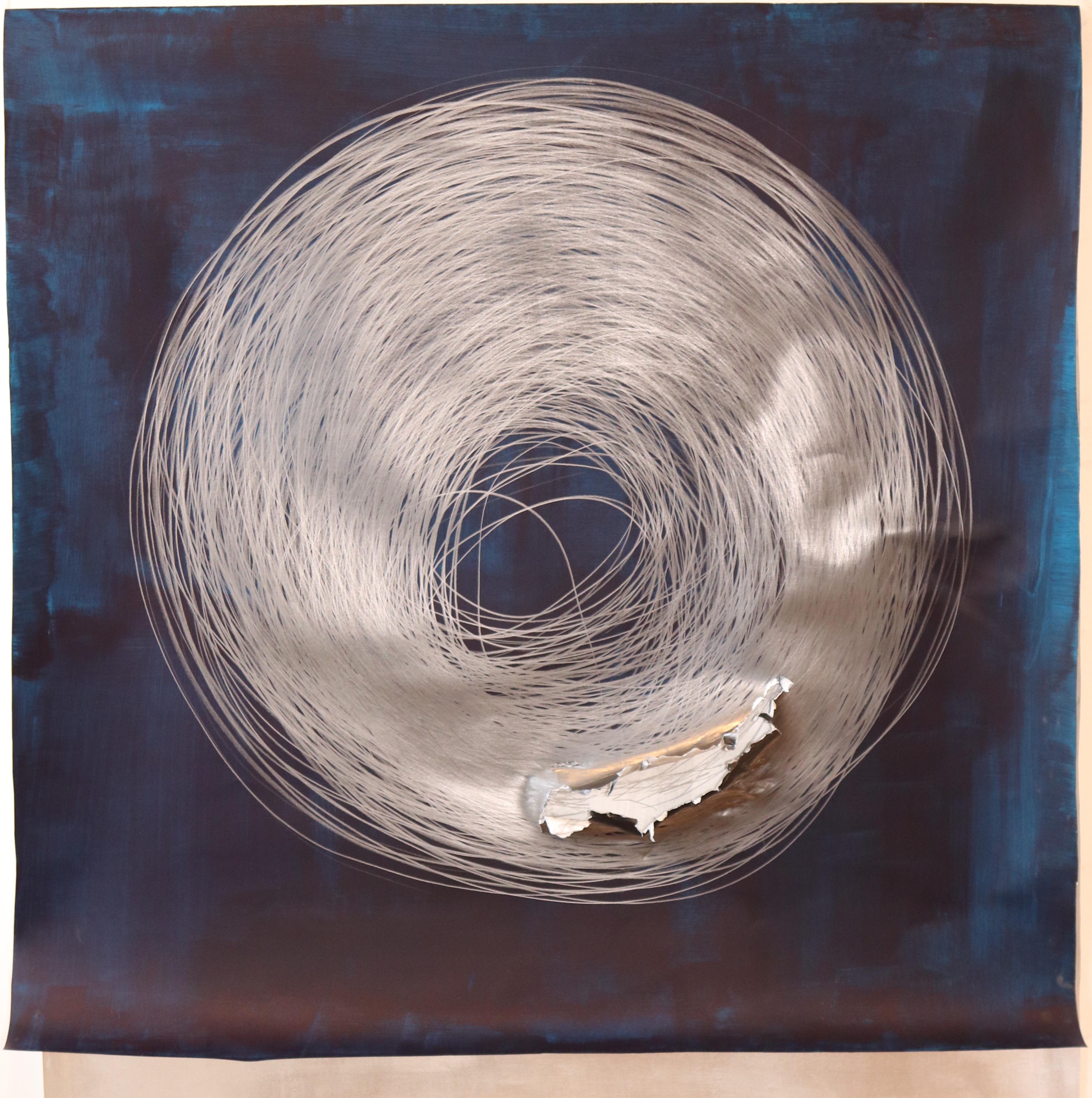 Carali McCall, Work no. 1 (Circle Drawing) Blue / Silver, 2018 2