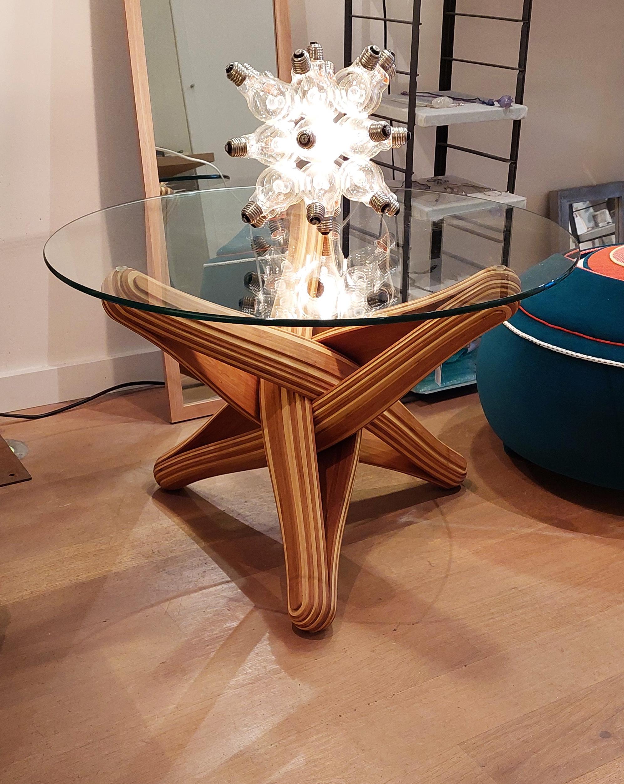 Caramel / naturel bamboo Coffee Table with Glass Top For Sale 7