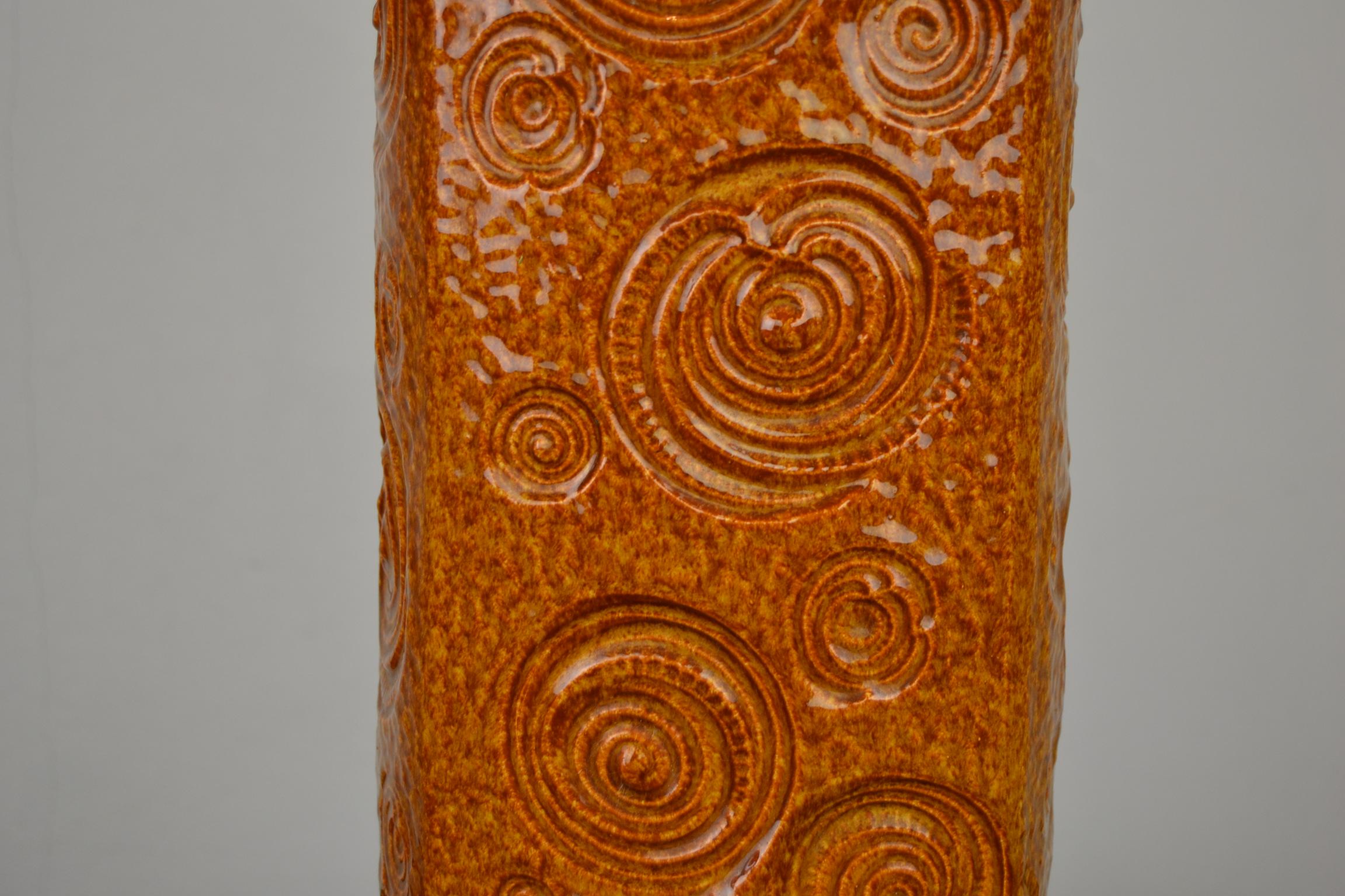 Caramel Brown Fat Lava Floor Vase by Scheurich, Western Germany, 1970s In Good Condition In Antwerp, BE