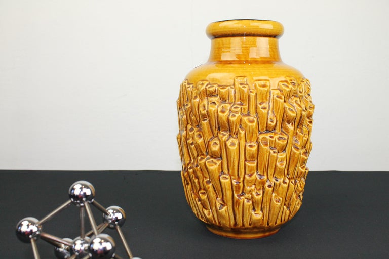 Caramel Brown Vase, Tönnieshof Carstens W-Germany, 1960s For Sale 3