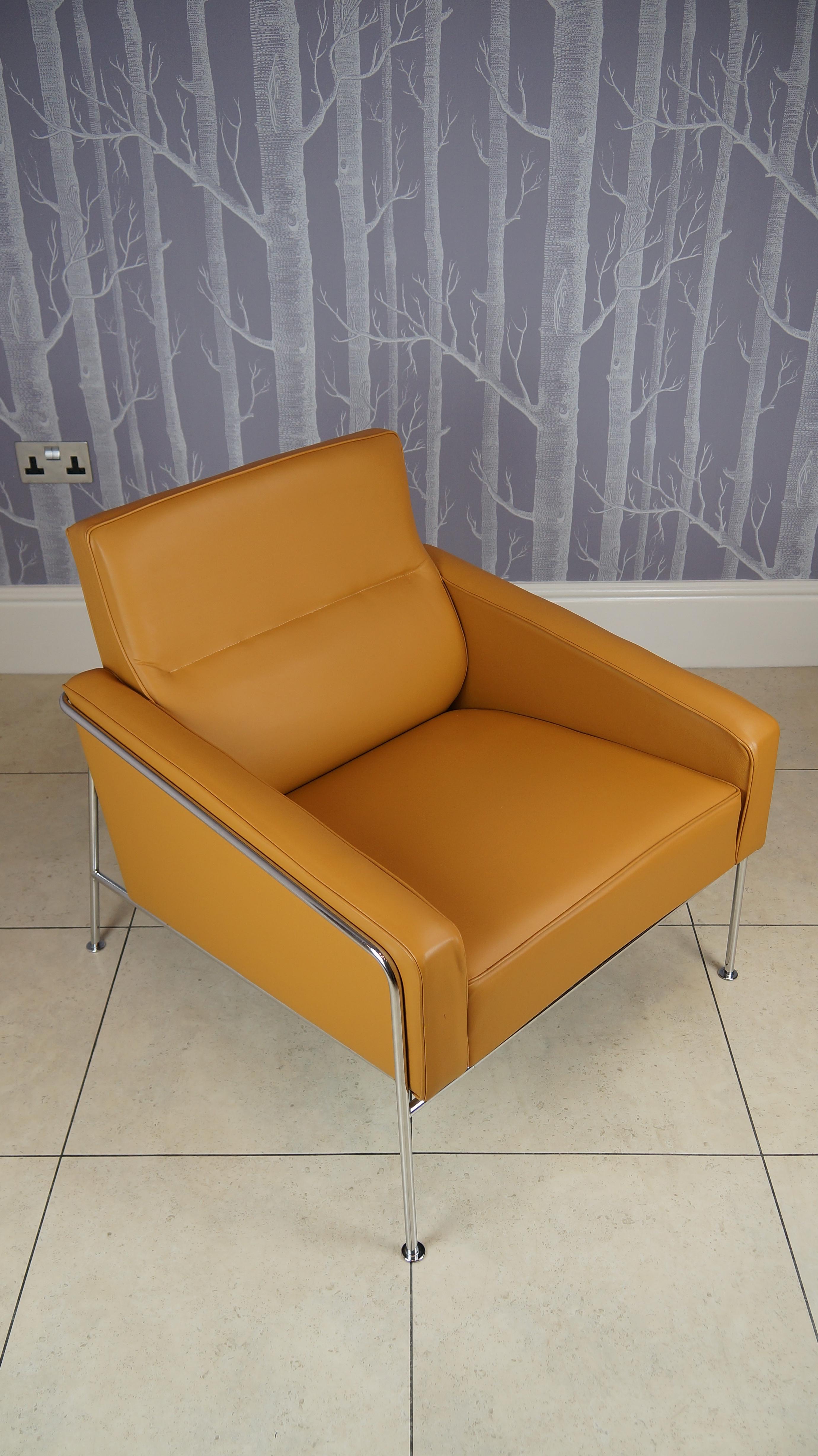 Caramel Leather Arne Jacobsen 3300 Vintage Armchair Lounge Chair, Fritz Hansen 4