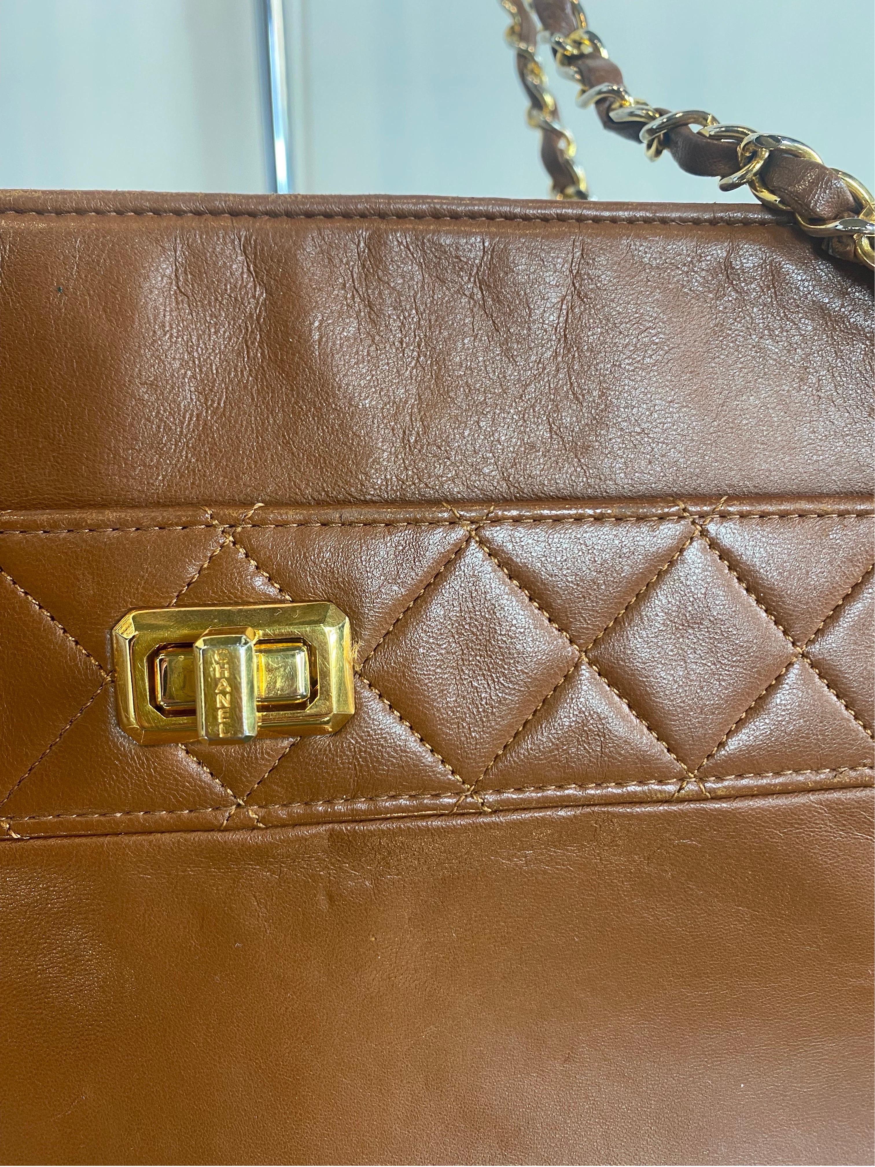 Bolso vintage caramelo Chanel '80 en Bueno estado para la venta en Carnate, IT