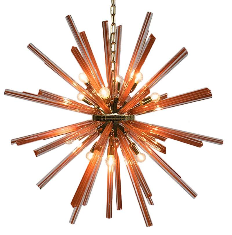 Italian sputnik chandelier with Caramello red Murano glasses hand blown into three points using Triedri technique, mounted on 24-Karat gold plated frame / Designed by Fabio Bergomi for Fabio Ltd inspired by Venini / Made in Italy
12 lights / E12 or