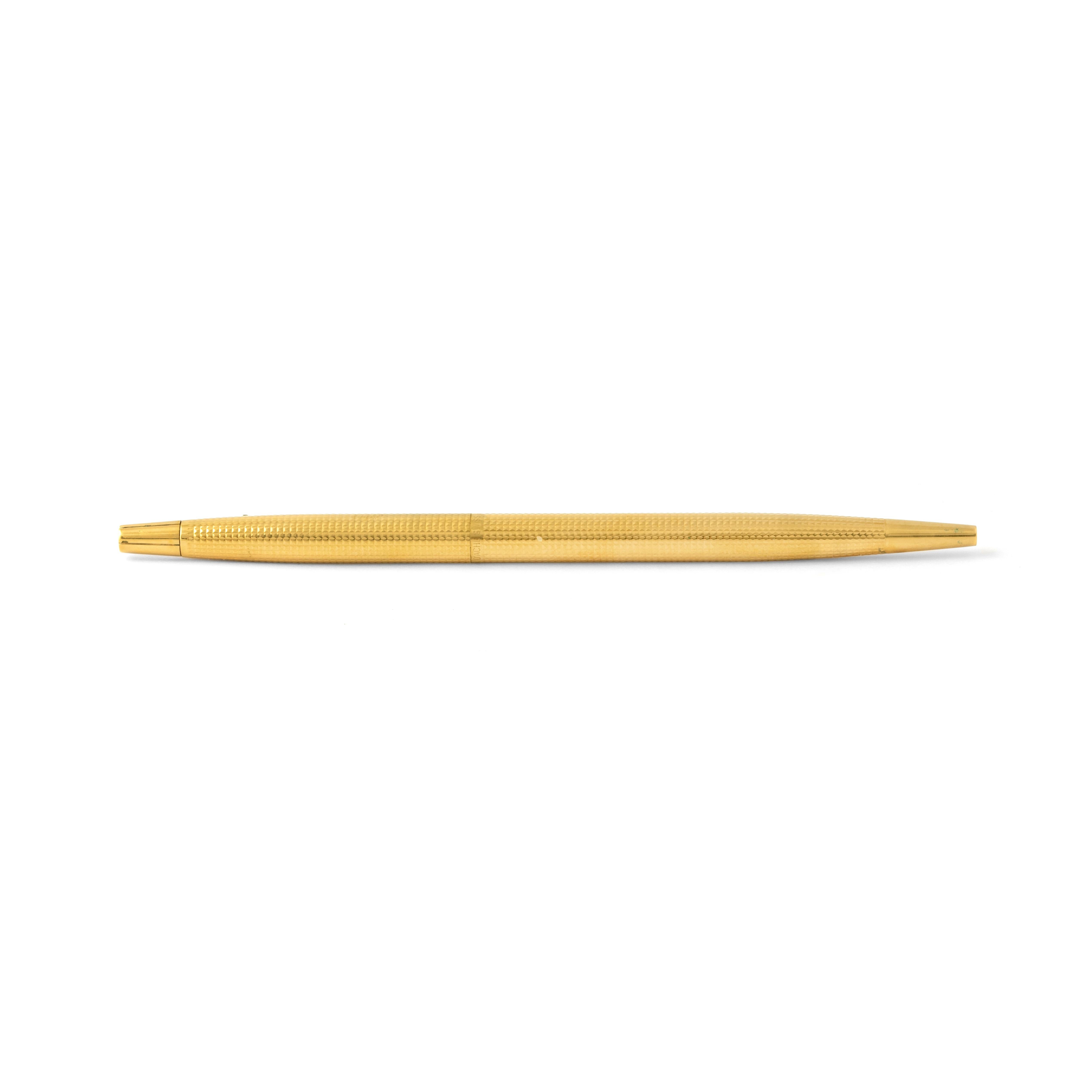 Caran d'Ache Collection Madison Gold Plated BallPoint Pen  In Fair Condition For Sale In Geneva, CH