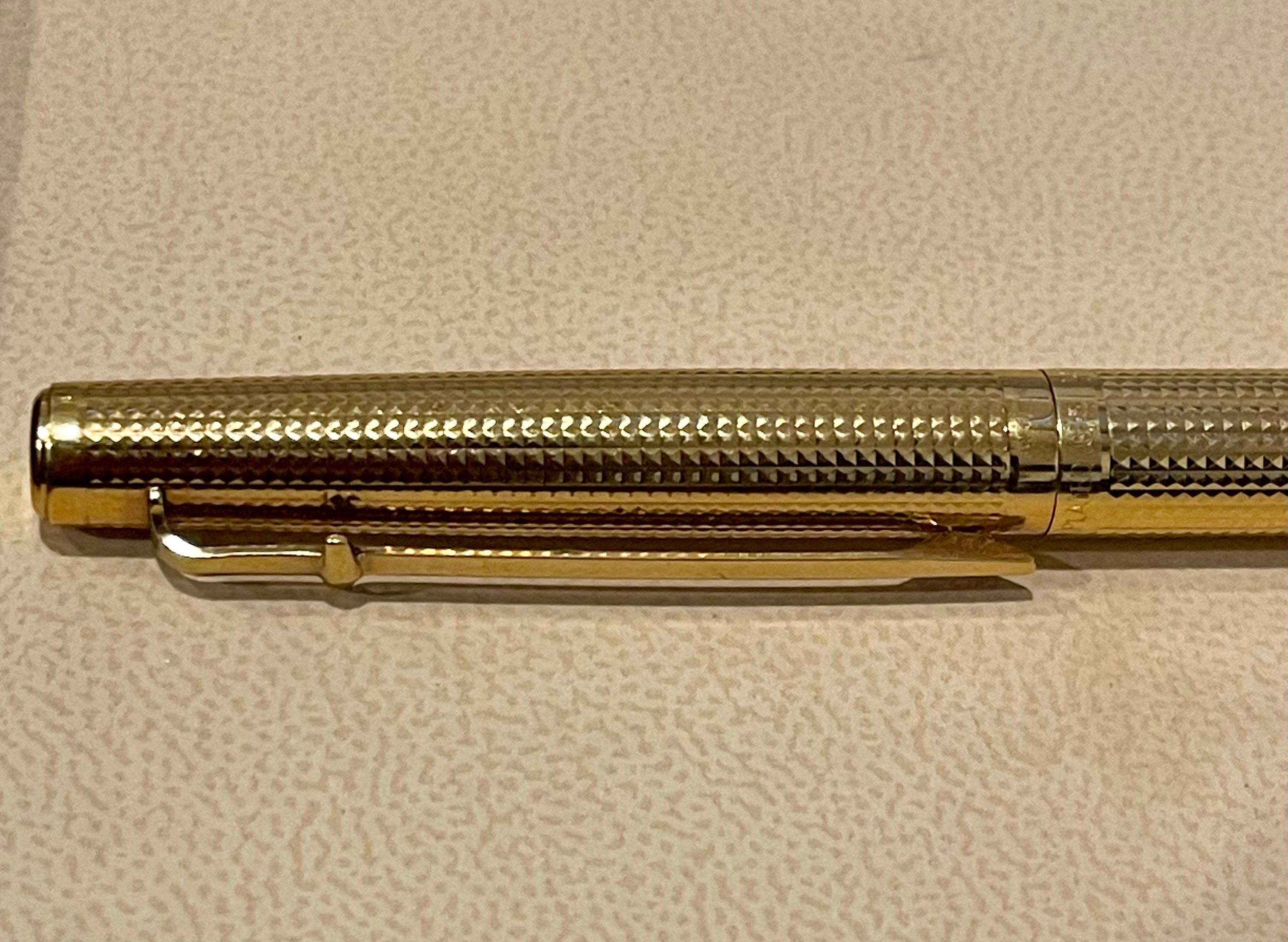 Caran d'Ache Fountain Pen Of Prestige Gold Plated Made in Switzerland 3