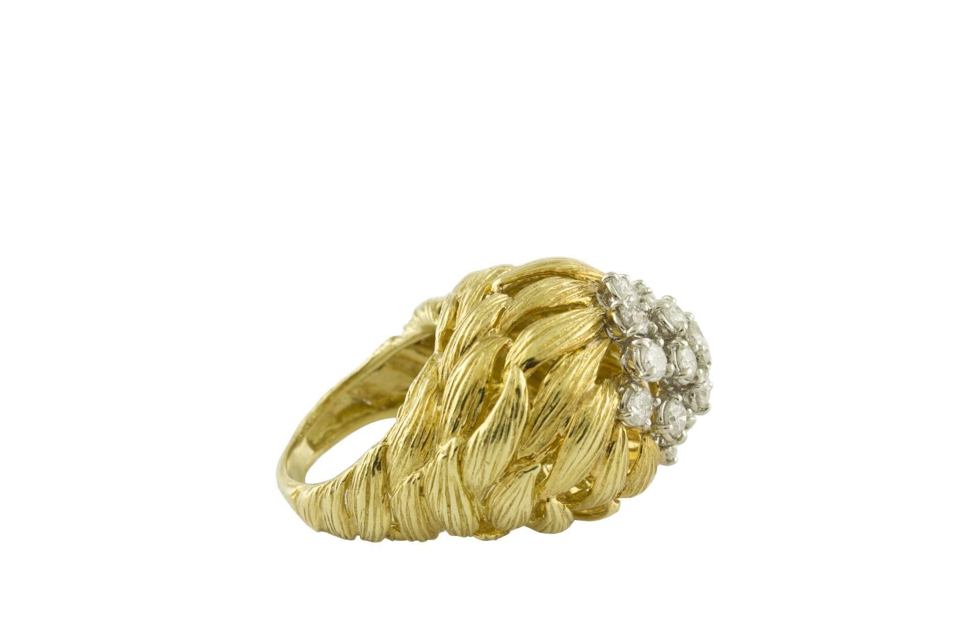 Retro 2, 25 carat White Diamonds 18 kt Yellow Gold Cluster Ring For Sale