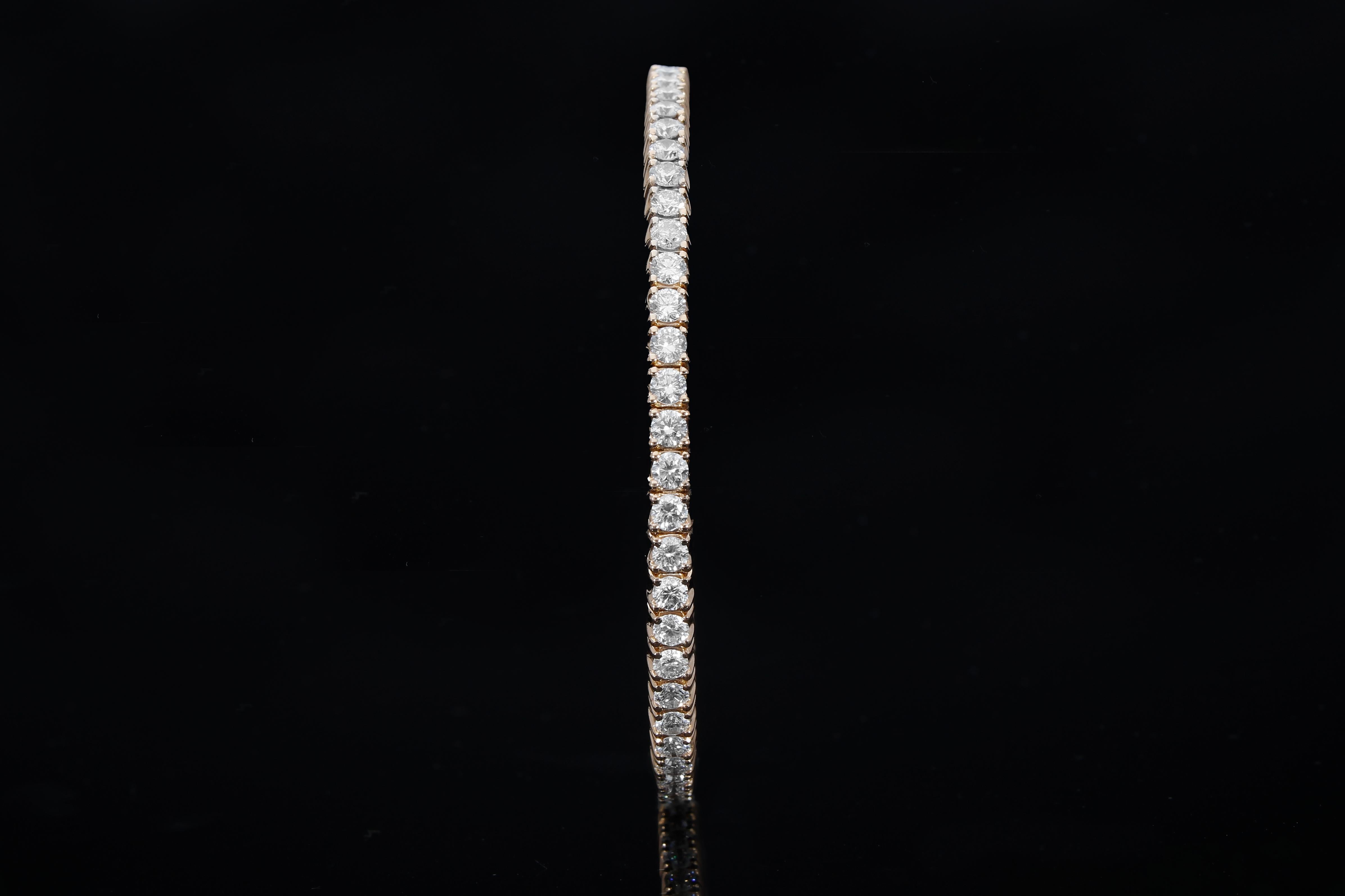 Women's or Men's Carat 4.11 Elastic Diamond Tennis Bracelet. Rose Gold 18 Kt. Made in Italy. For Sale