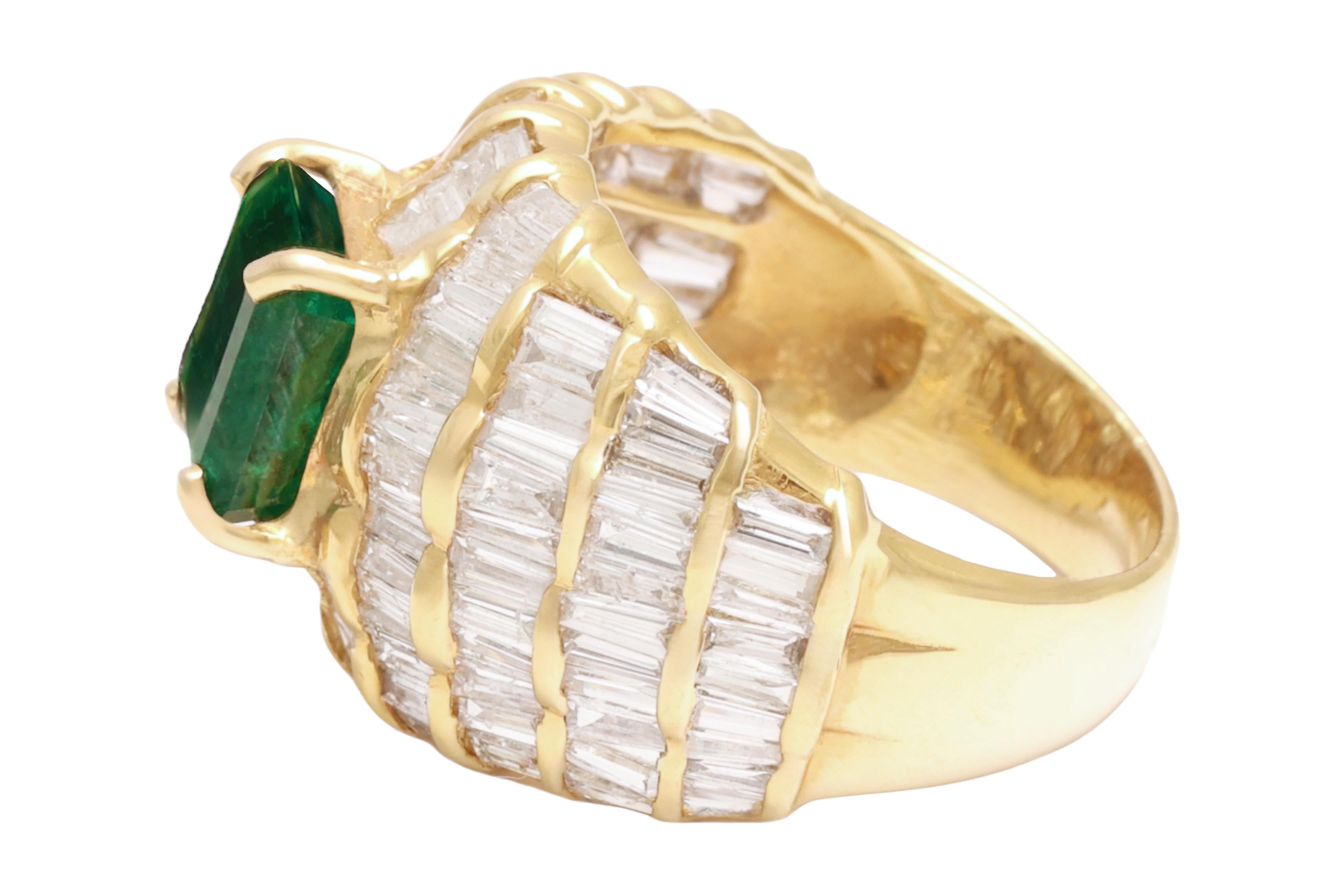 Emerald Cut Carat Gemlab Certified 2.54 Carat Emerald Dome Ring with Baguette Diamonds For Sale