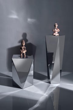 Carat S Pedestal in Hand-Polished Stainless Steel Design