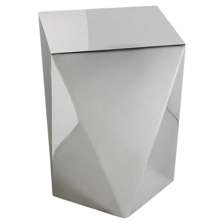 Carat S, Pedestal in Hand Polished Stainless Steel