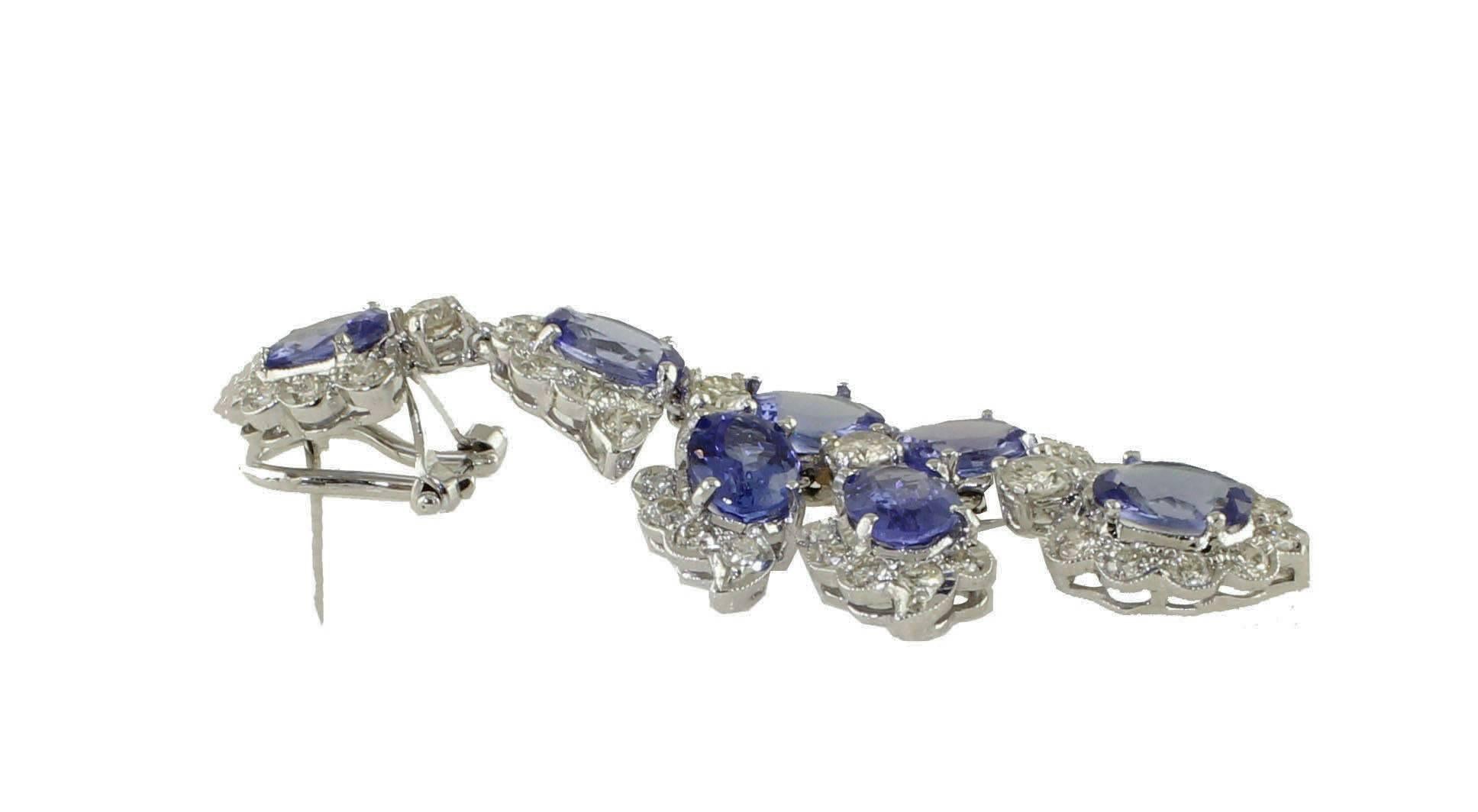 Diamonds Tanzanite White Gold Dangling Earrings In Good Condition In Marcianise, Marcianise (CE)