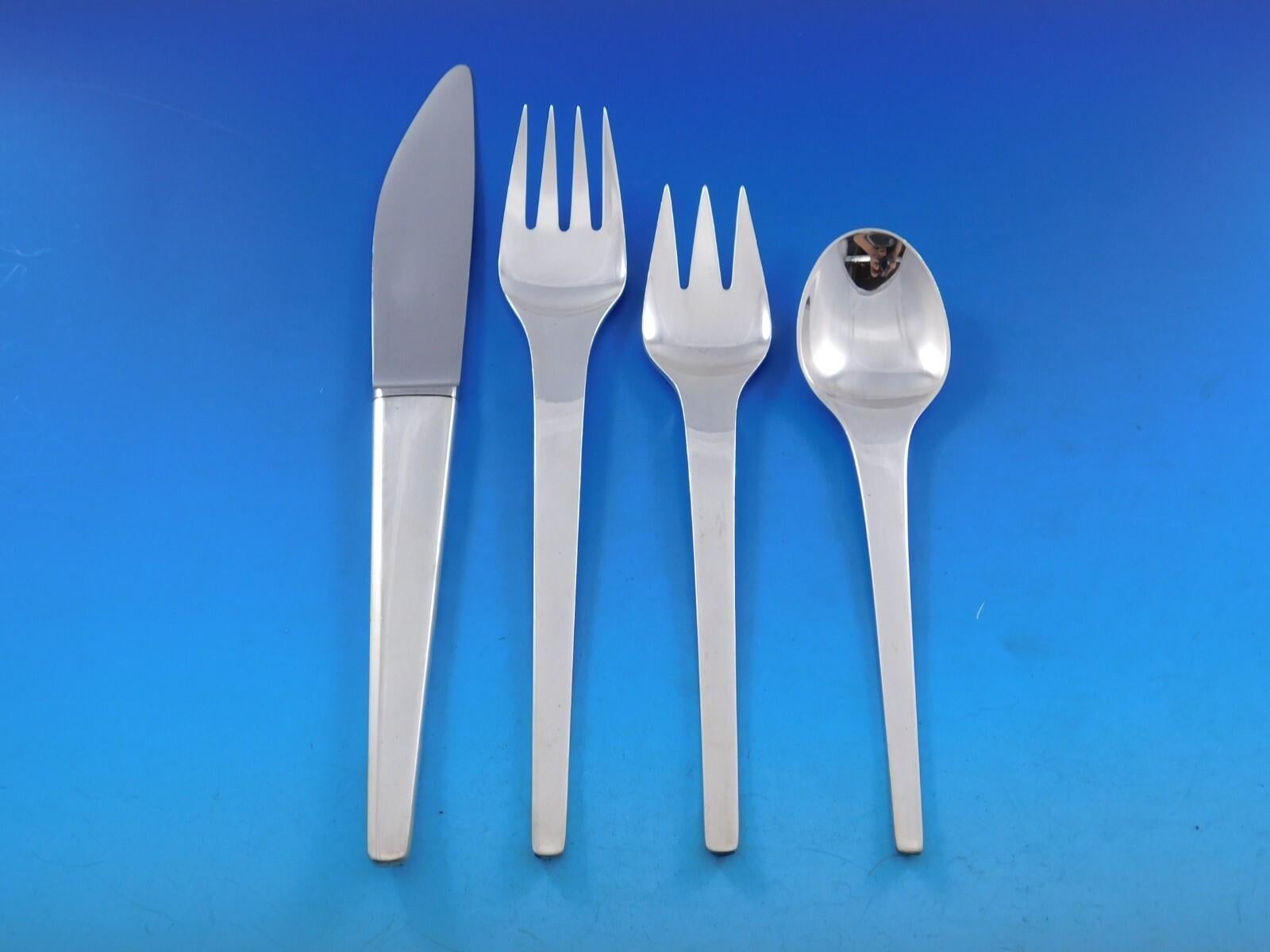 20th Century Caravel by Georg Jensen Sterling Silver Flatware Service Set 40 pieces Dinner For Sale