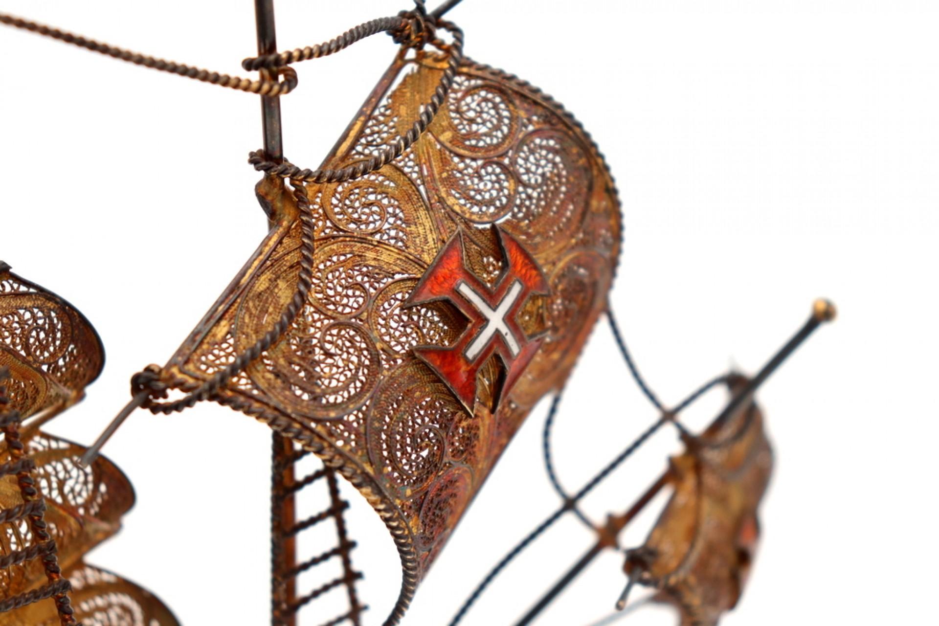European Caravel in gilded silver filigree with Maltese crosses For Sale