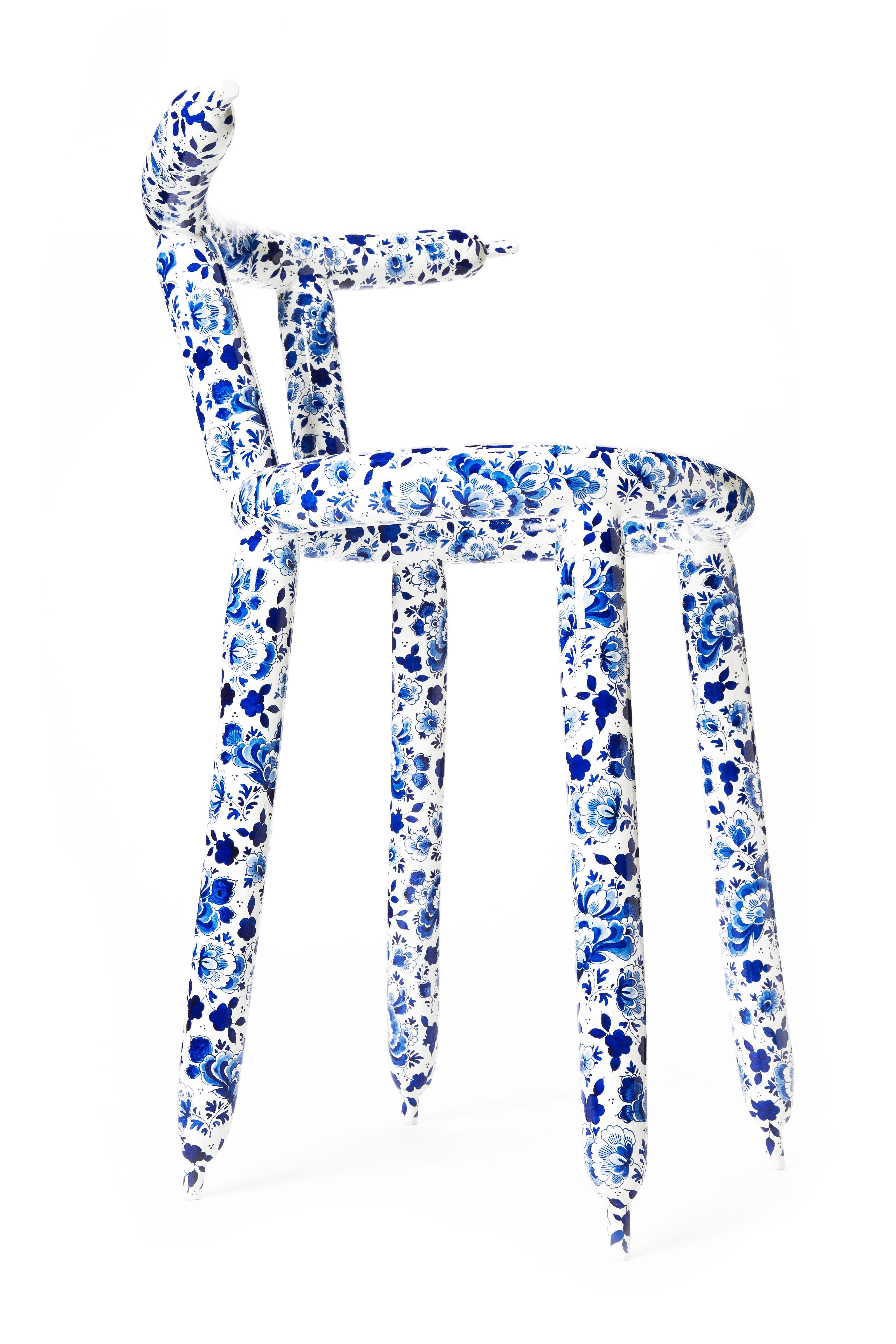 Brushed Carbon Balloon Chair Delft Blue, by Marcel Wanders, 2013, Unique For Sale