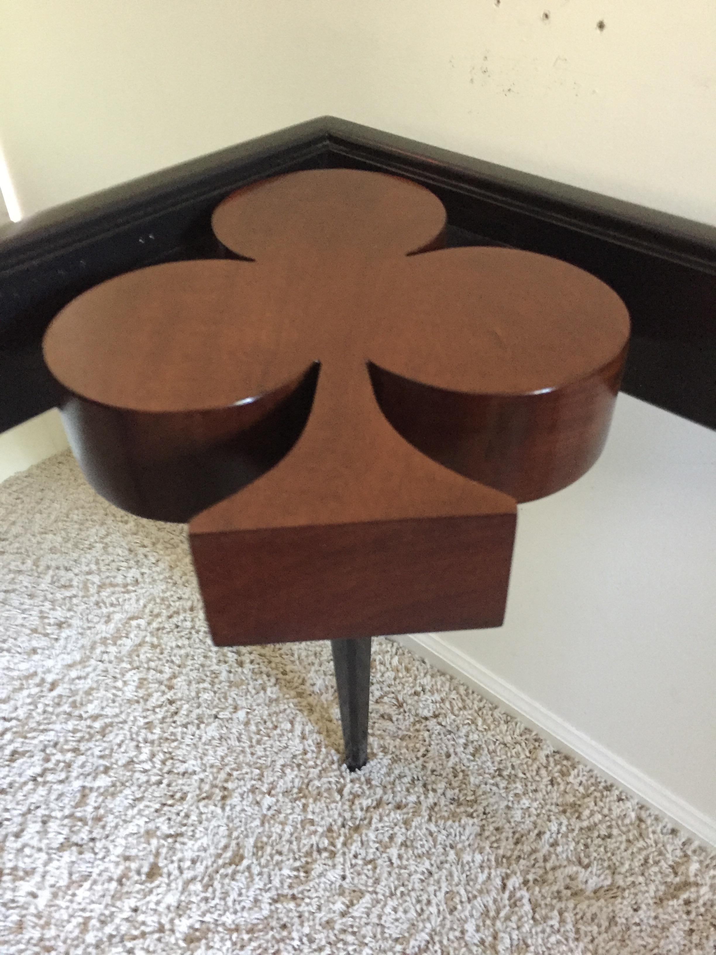 Card Table or Game Table Handcrafted with Spade Club Diamond Heart Design Top For Sale 7