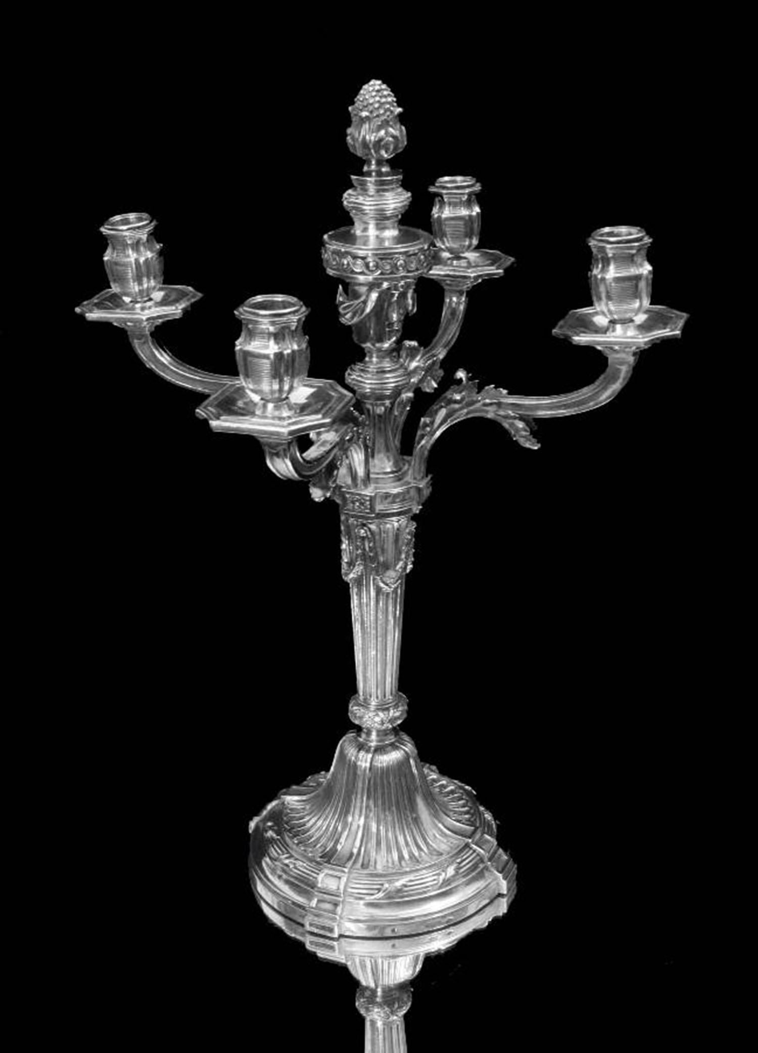Cardeilhac (Christofle) - Two 5-Candle French 950 Sterling Silver Candelabra In Good Condition For Sale In Wilmington, DE