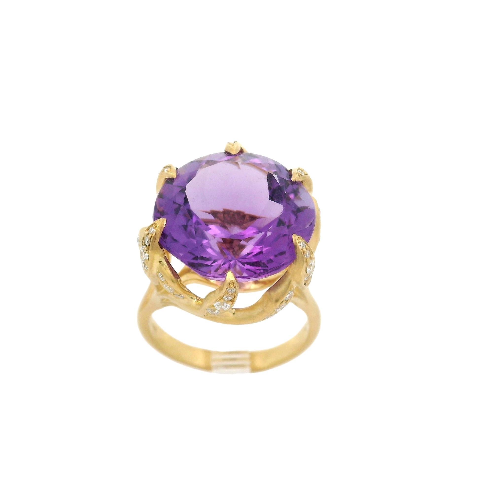 Carelle 18k Gold 15.4ctw Amethyst & Diamond Leaf Claw Prong Matte Finish Ring For Sale 3