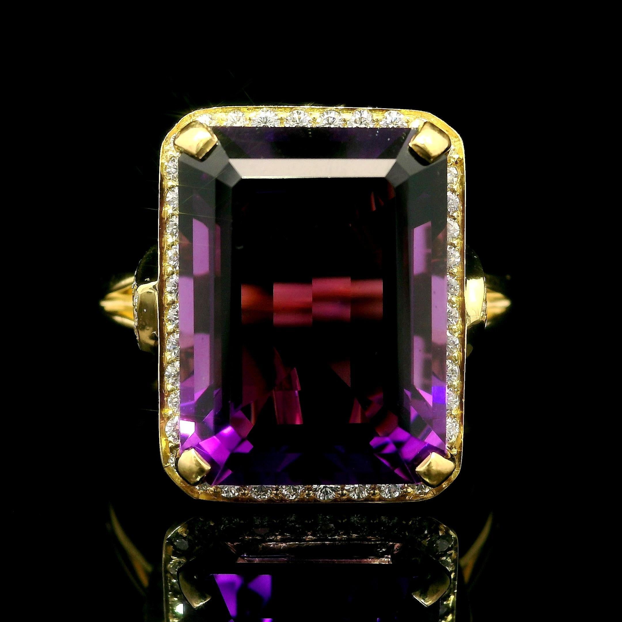 Carelle 18k Yellow Gold 11.85ctw Emerald Cut Amethyst & Diamond Ring w/ Box For Sale 3
