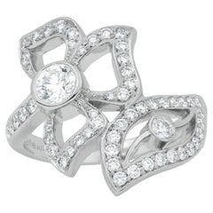 Carelle Anillo Envolvente de Diamantes Pave Florette Satinado de Oro Blanco de 18 Kilates