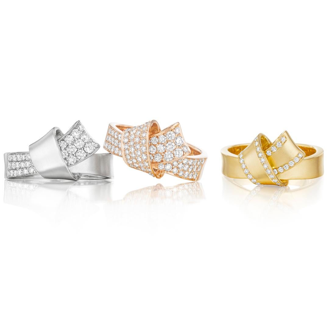 For Sale:  Carelle 18 Karat White Gold Brushed Satin Jumbo Knot Diamond Ring 5