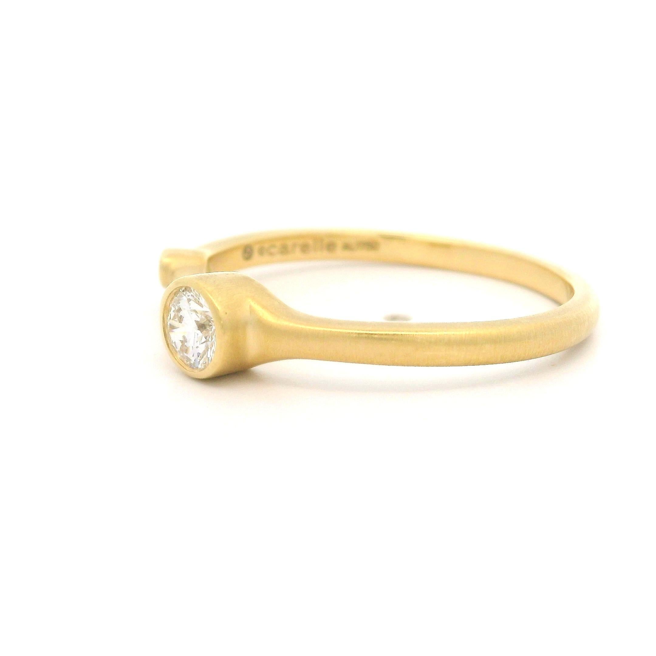 Carelle Solid 18k Yellow Gold 0.27ctw Diamond Brushed Finish Band Ring w/ Box For Sale 1