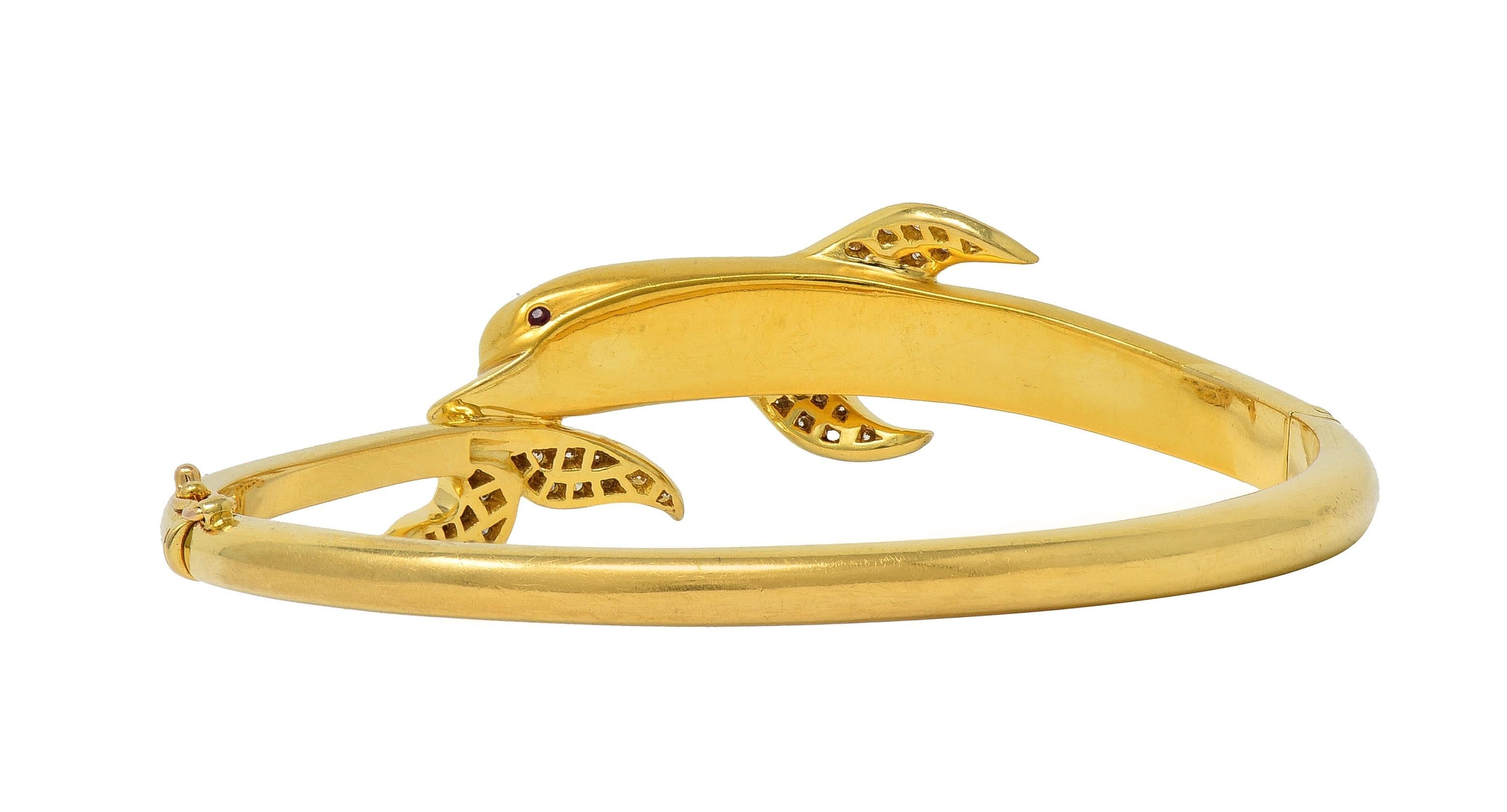 Carerra y Carerra Bracelet en or jaune 18 carats avec diamant et dauphin Bypass Pour femmes en vente