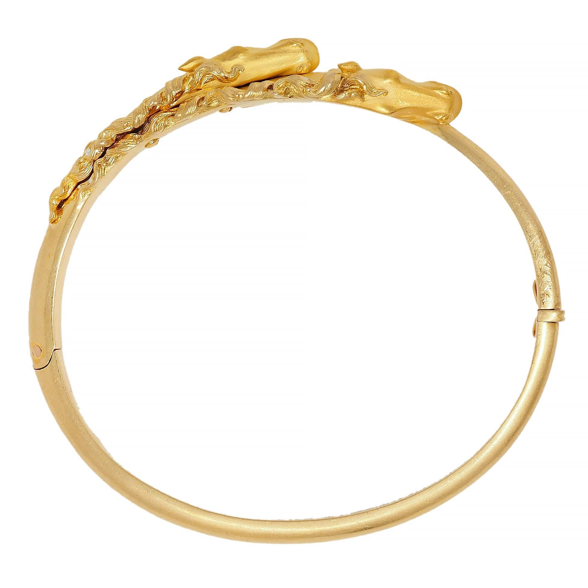 Carerra y Carerra Diamond 18 Karat Yellow Gold Ecuestre Horse Bangle Bracelet 3