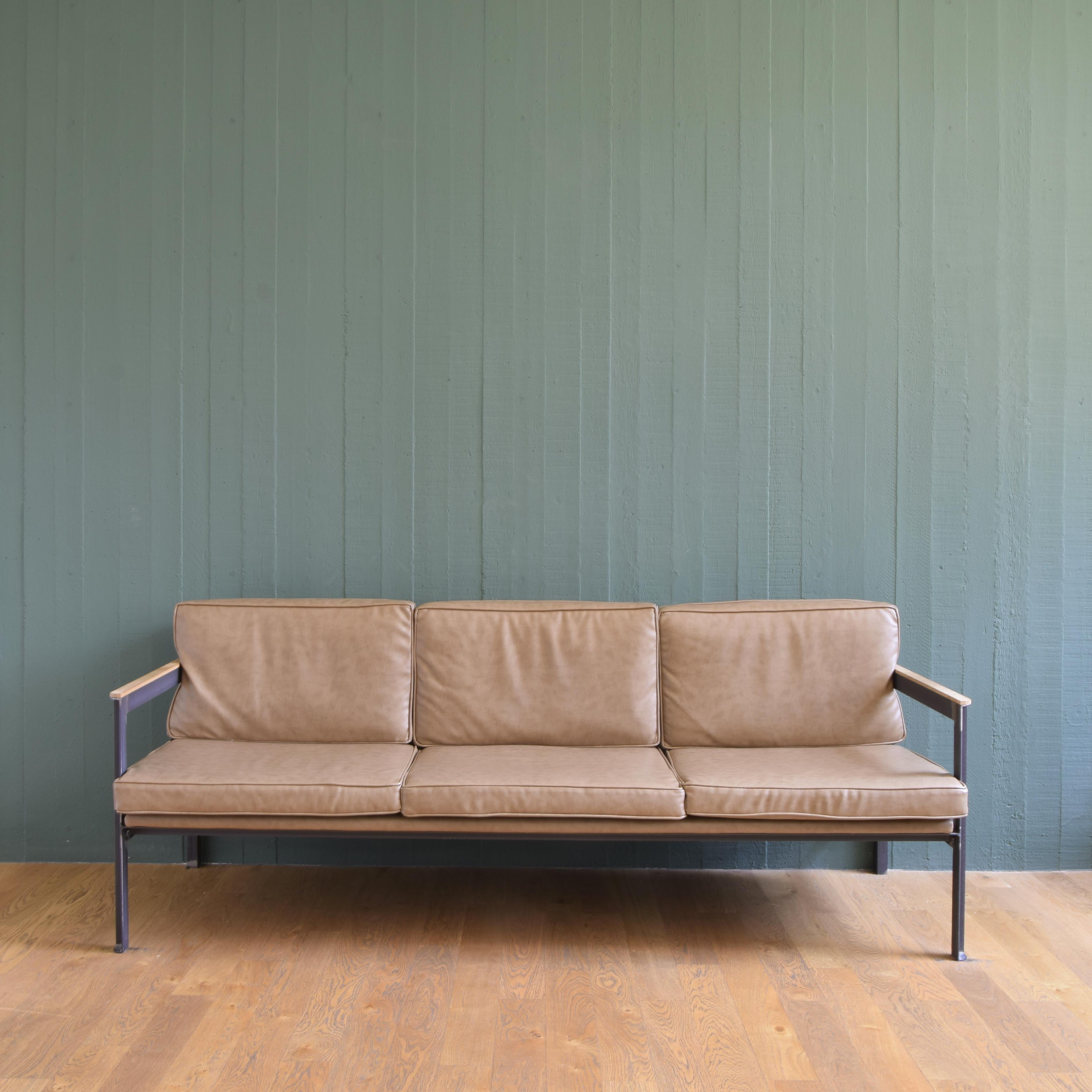 Moderno Cargo sofa cellule creative studio in vendita