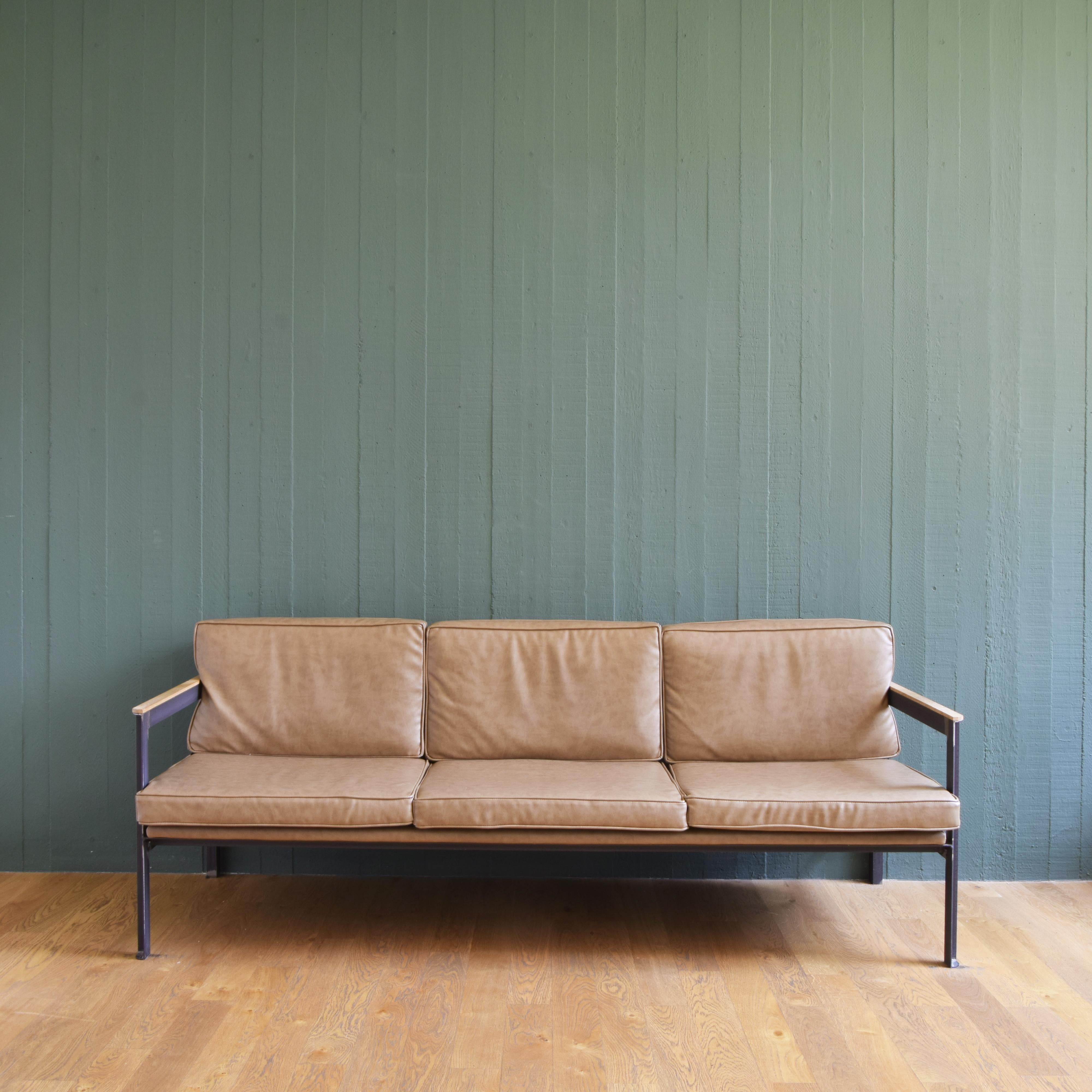Italian Cargo sofa cellule creative studio in vendita