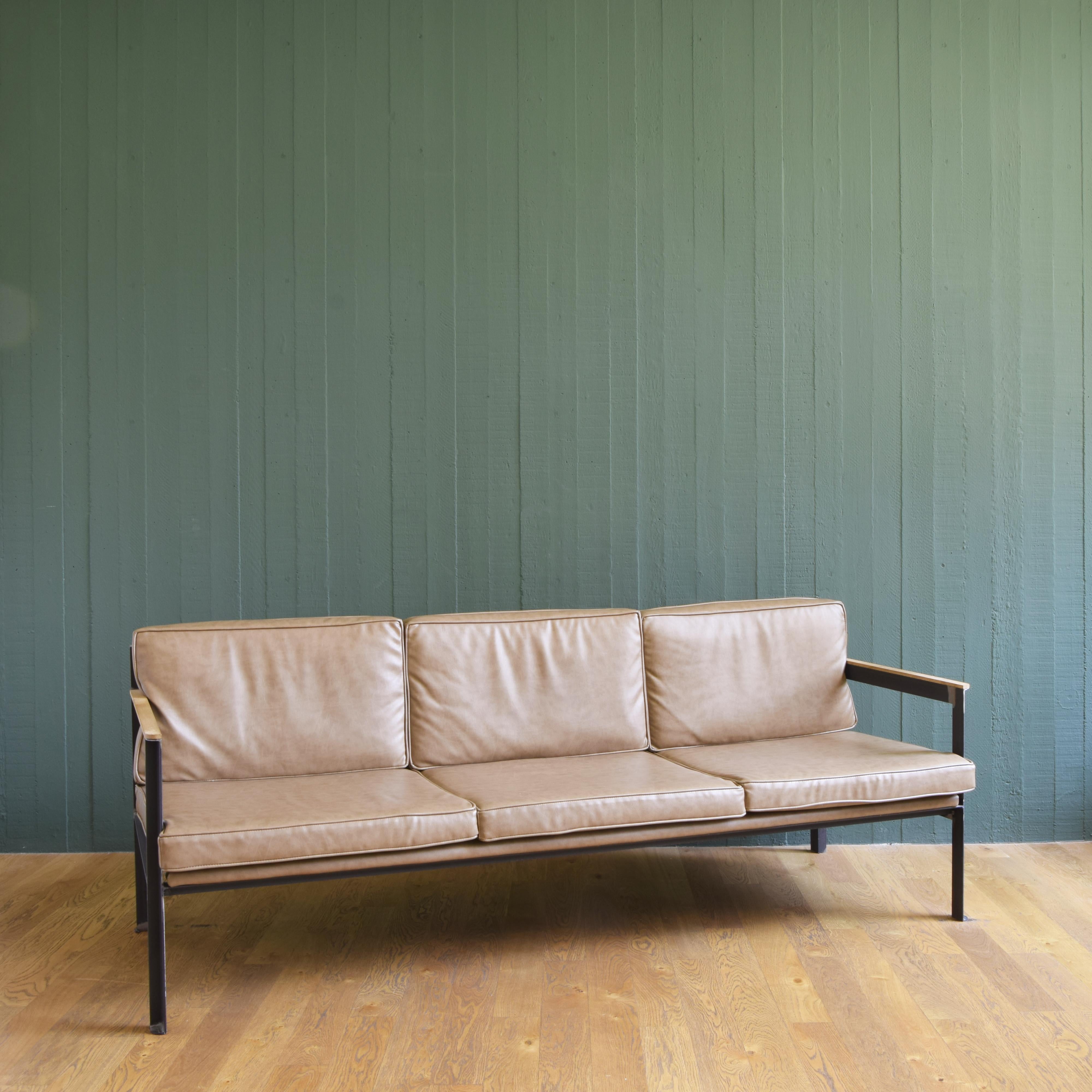 Periodo contemporaneo Cargo sofa cellule creative studio in vendita