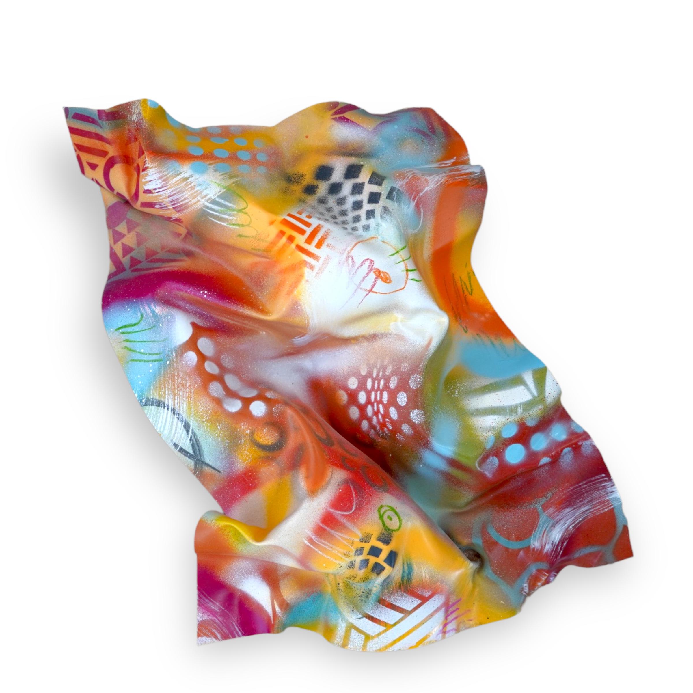 Flying Luminous Waves Abstrakt, rot, gelb, Gemälde Wand Plexiglas-Skulpturen – Painting von Cari Cohen