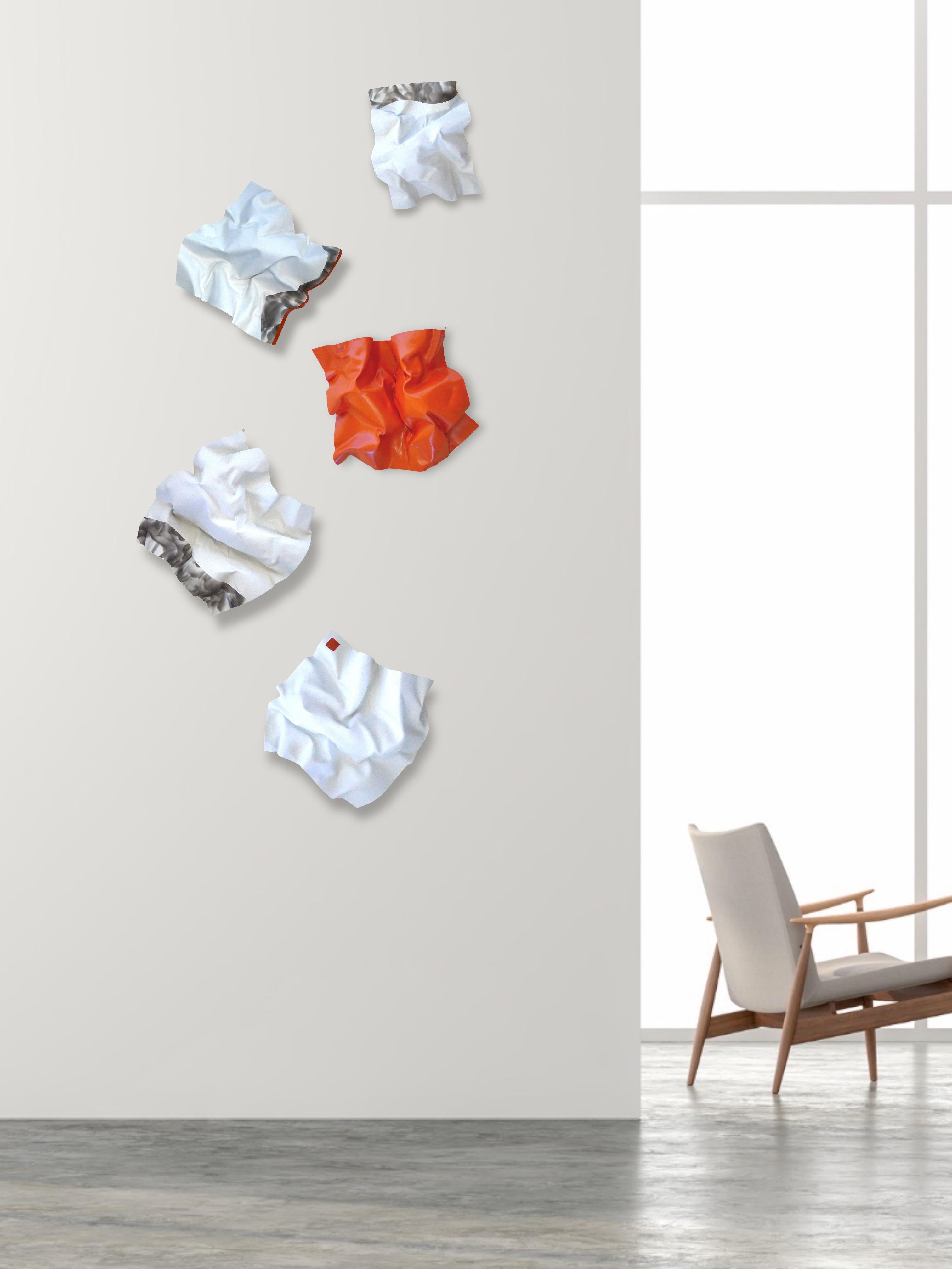 Fliegende weiße Wellen . Abstrakte, minimalistische Wand-Plexiglas-Gemäldeskulpturen  im Angebot 4