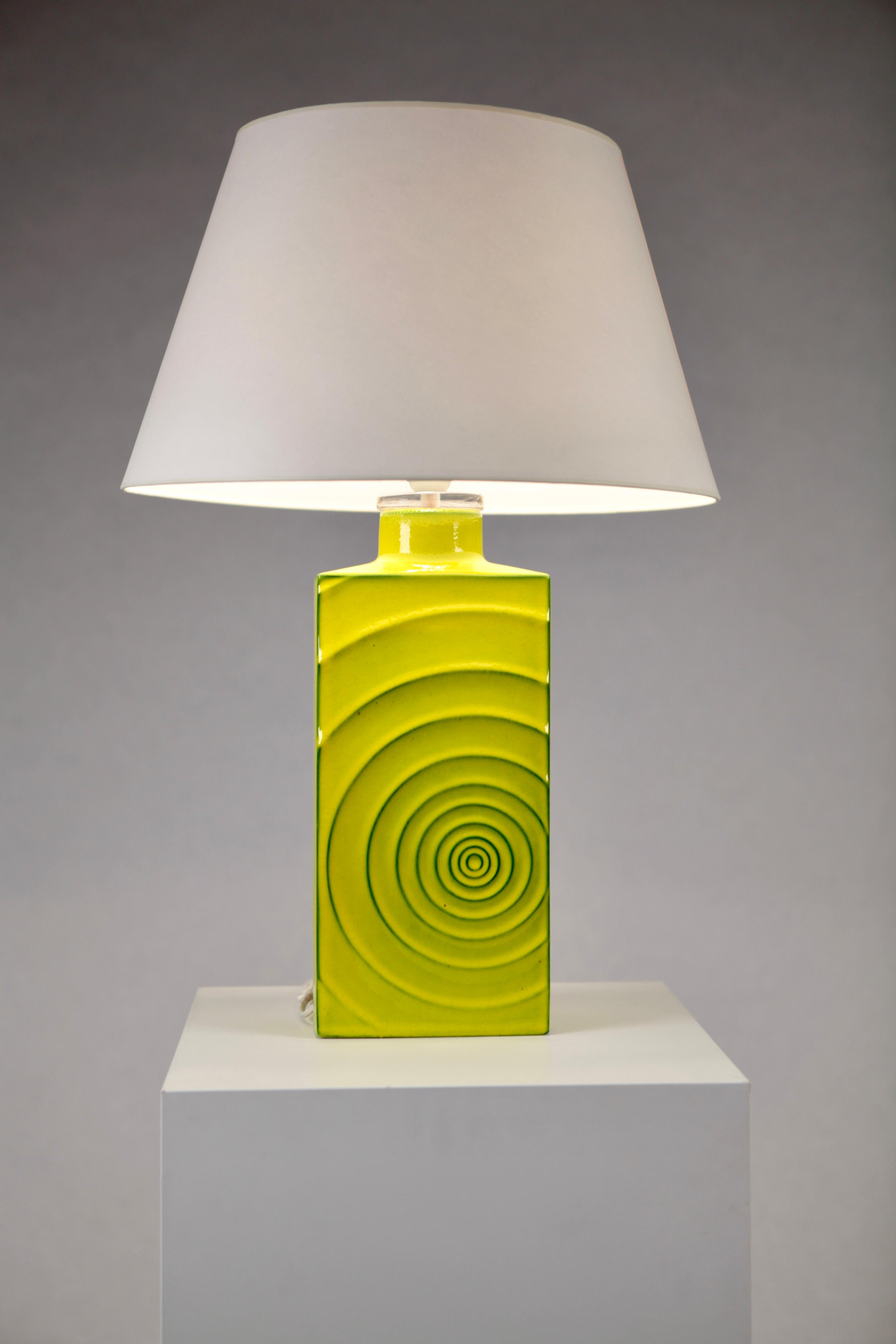 A rare yellow glazed ceramic table lamp by Cari Zalloni, model 'Zyklon', executed by Steulet & Co, Germany, 1960's.
Marked. Excellent condition, shade not included.