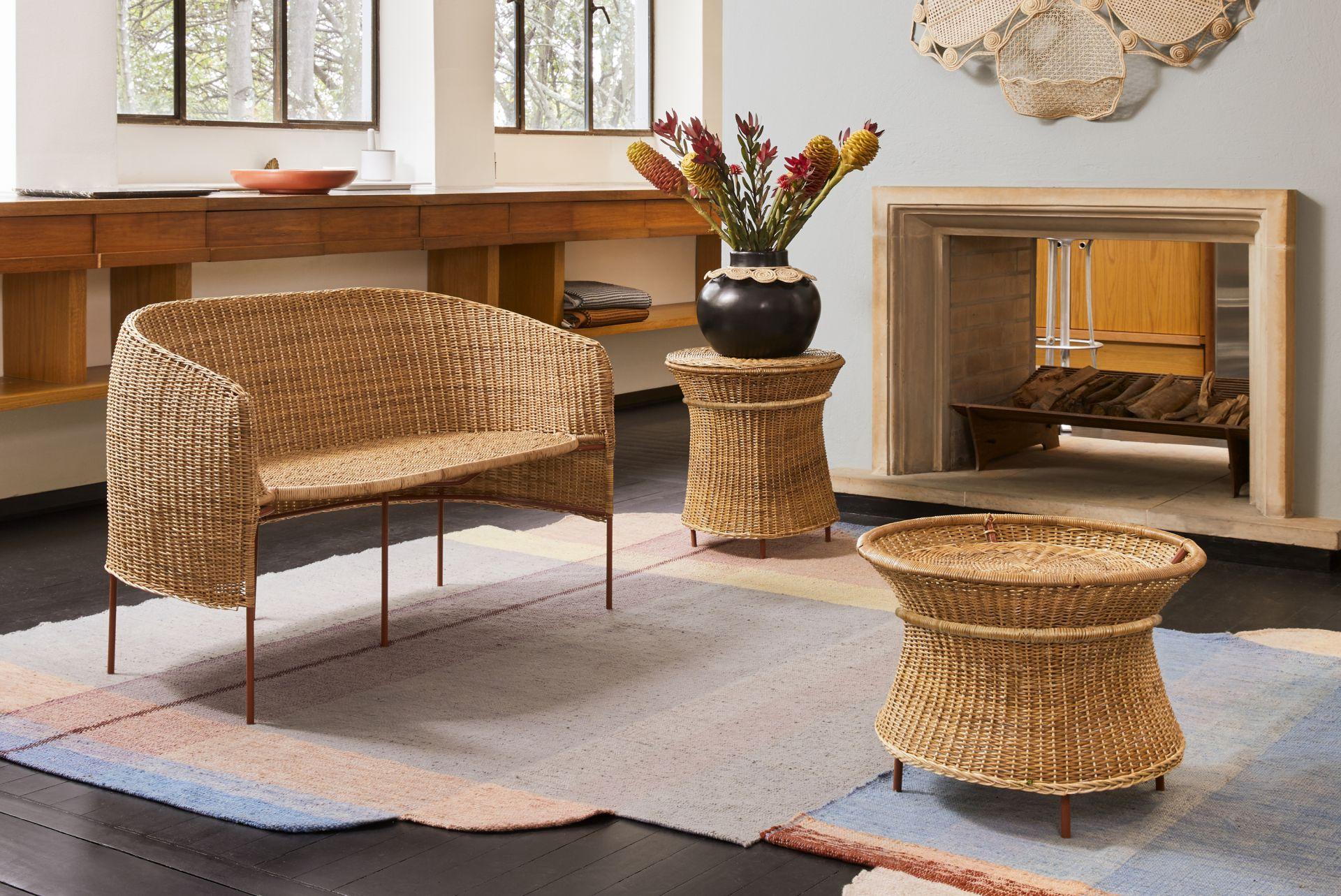 XXI secolo e contemporaneo Tavolo alto Caribe Natural di Sebastian Herkner in vendita