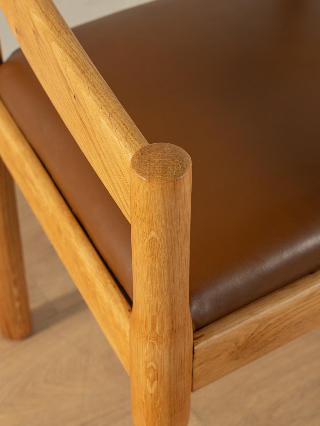 Sillón CARIMATE, Vico Magistretti, Cassina Cuero en venta