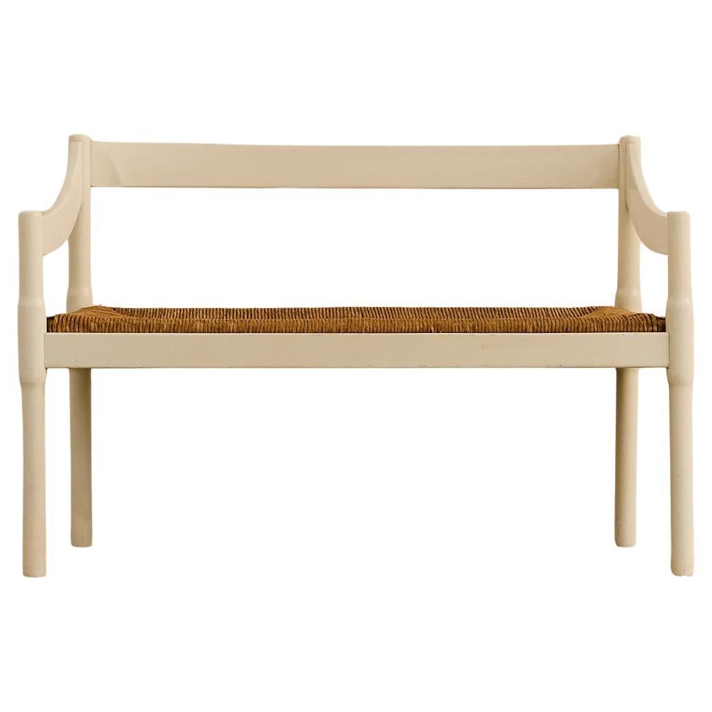 Banc Carimate par Vico Magistretti pour Cassina en vente