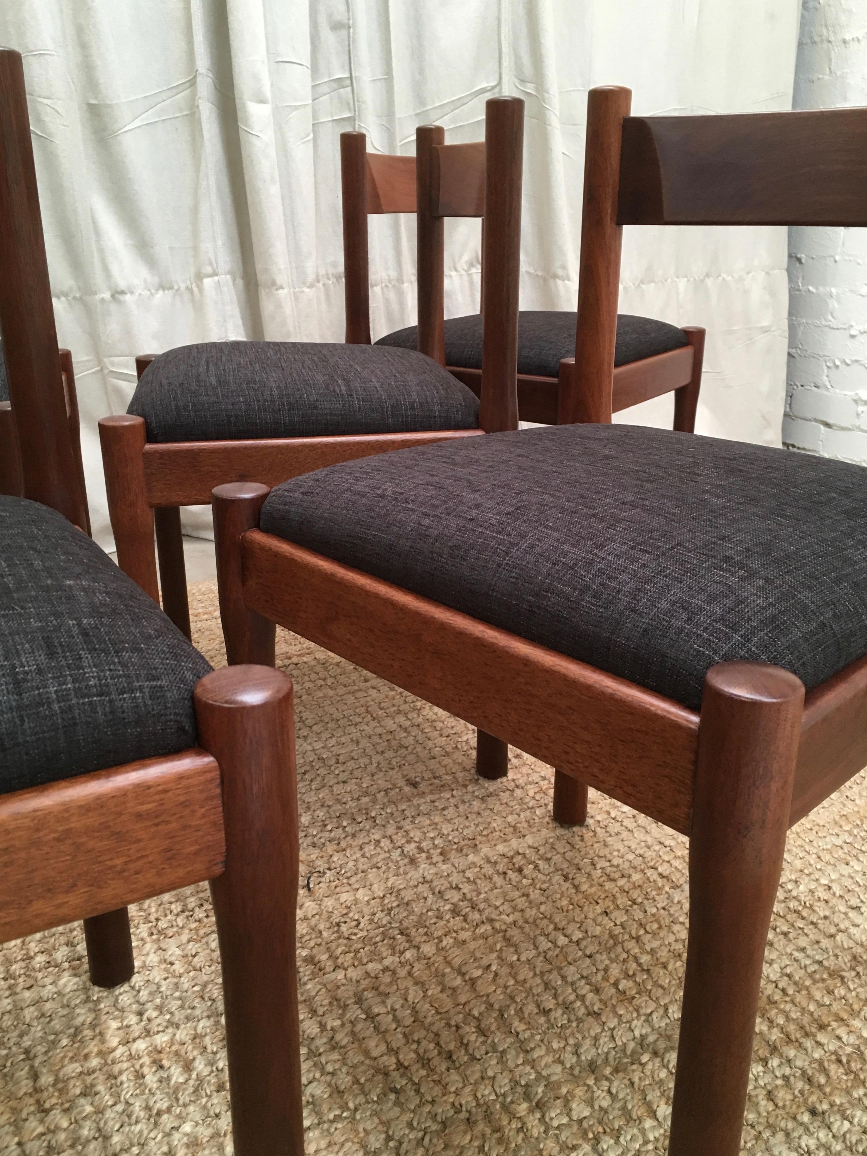 Rosewood 6 Carimate Chairs Magistretti , Copies by CATT Furniture, 1967 In Jarrah Timber