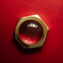 Carl Aubock, verre grossissant rare et poids de bureau. Vienne, années 1960.