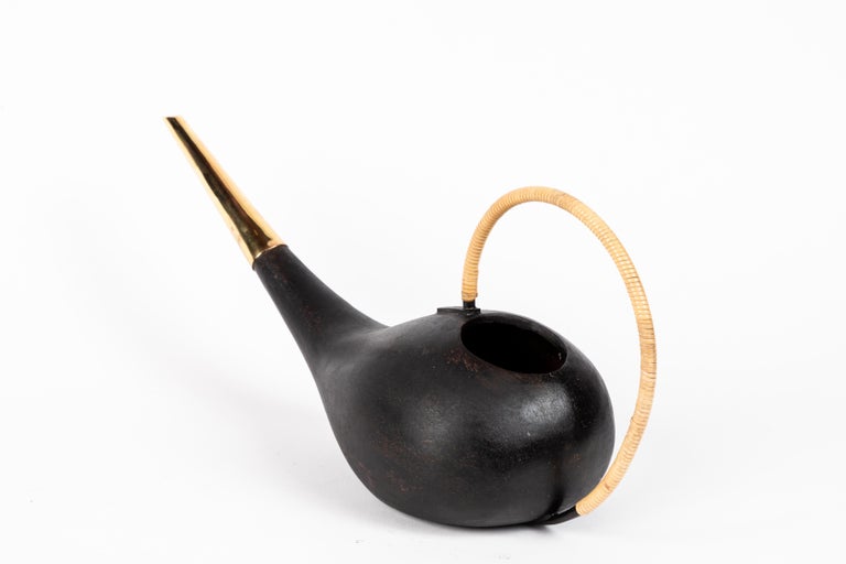 Carl Auböck #3632 Watering Can in Patinated Brass and Cane For Sale 4