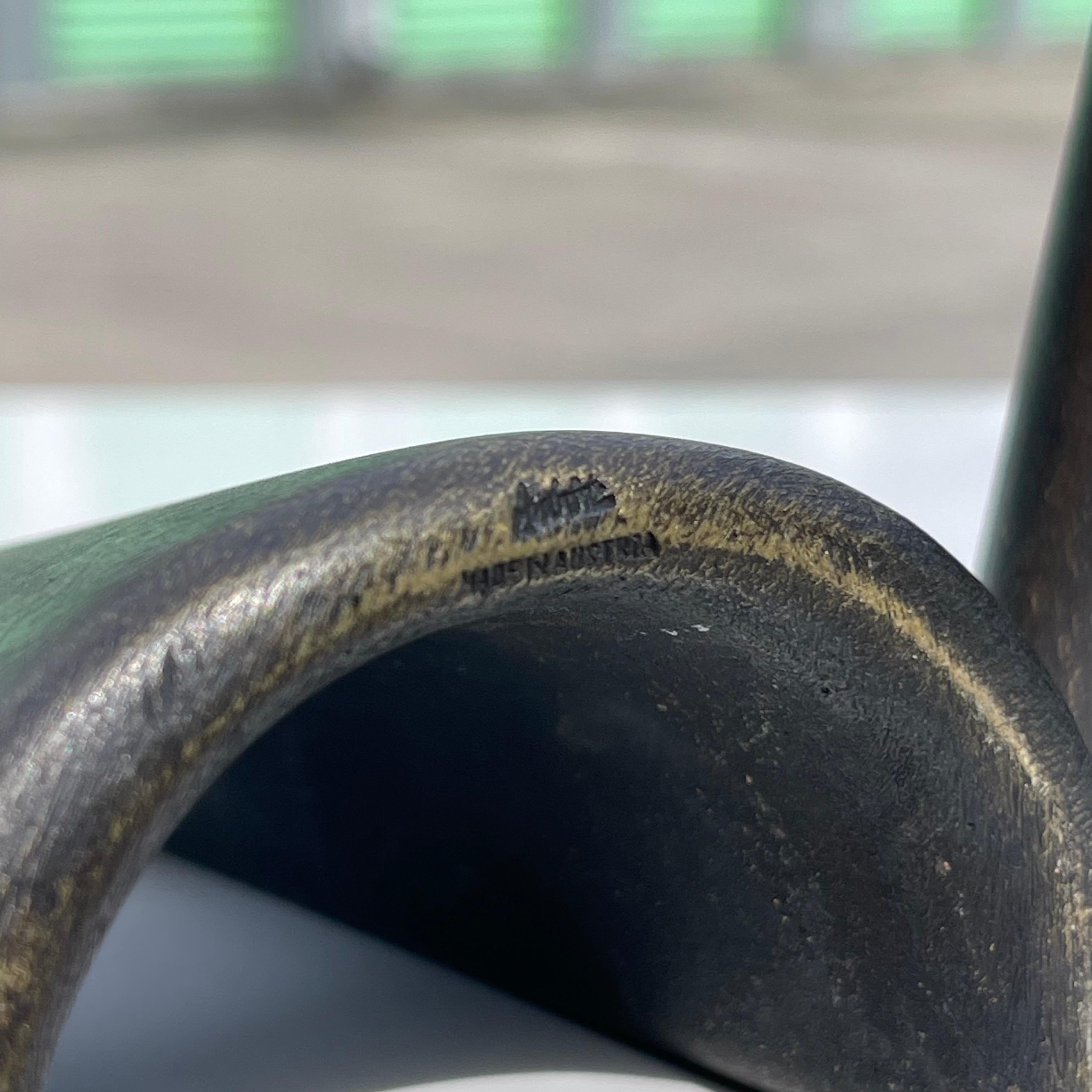 Carl Aubock 4843 Fermalibri modernista in bronzo patinato in vendita 2